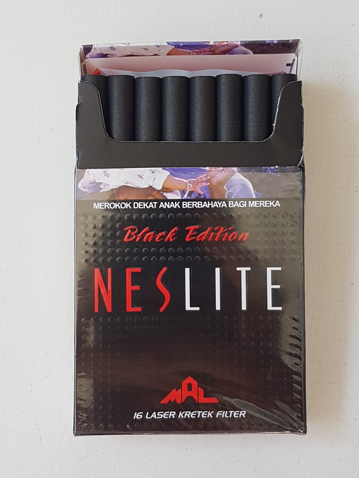 Neslite Black Edition