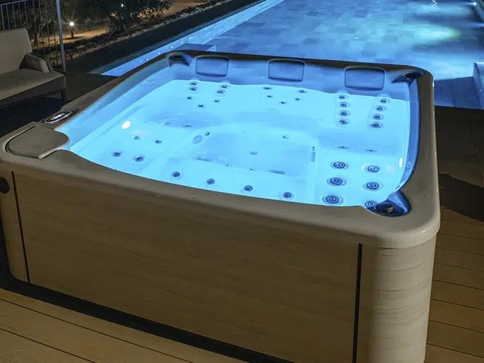 AQUAVIA Spa TOUCH 5 PRO