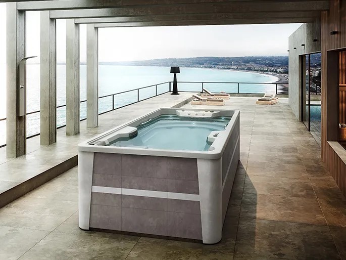 AQUAVIA Swim Spa AMAZON