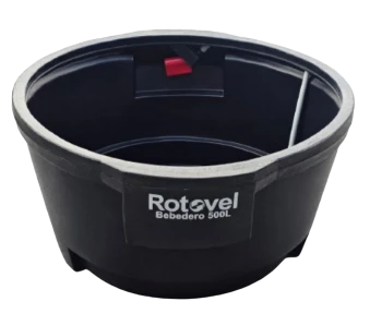 BEBEDERO PARA GANADO