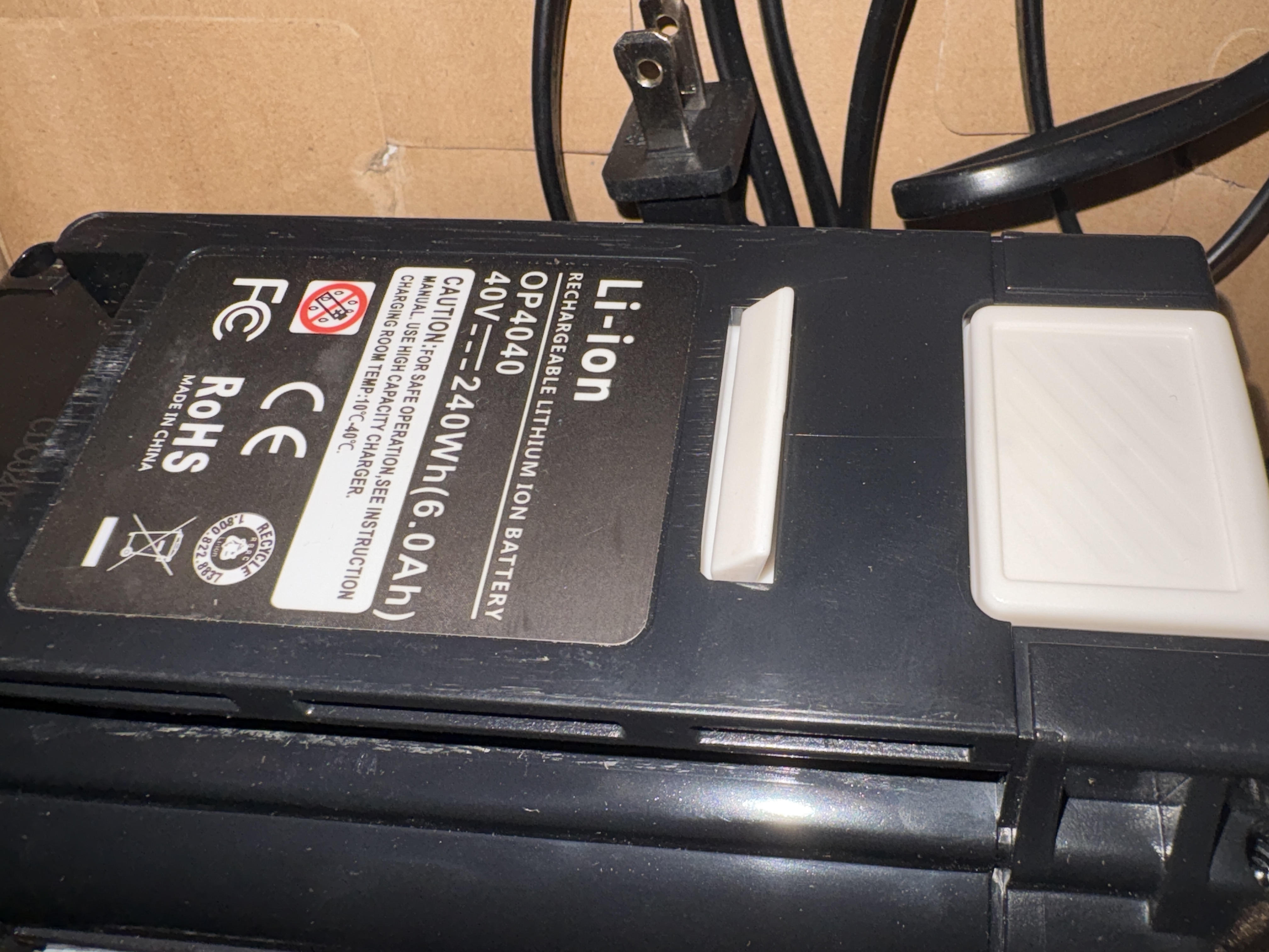 OP401 40V Lithium Battery Charger