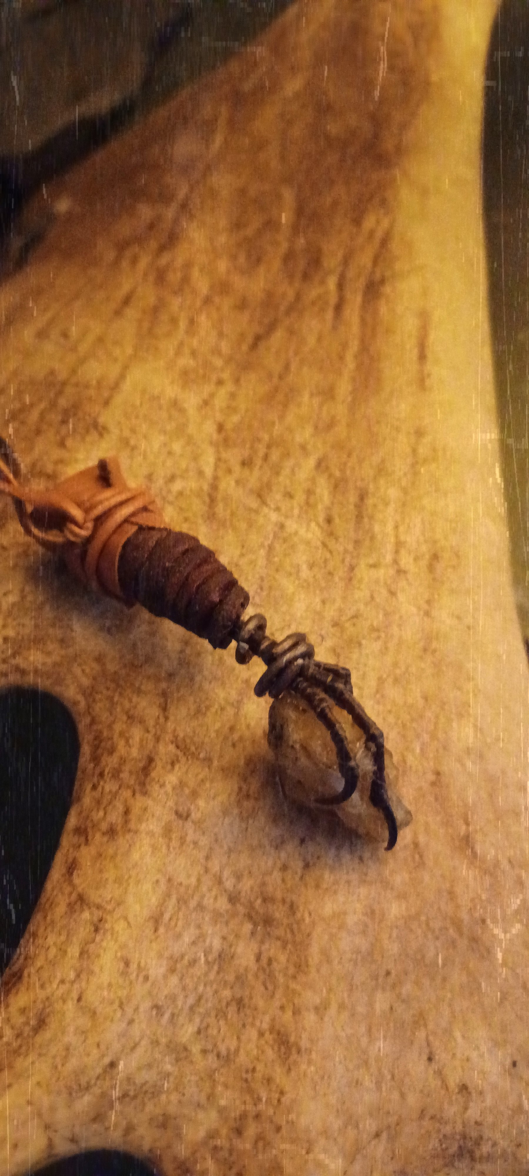 Blackbird amulets