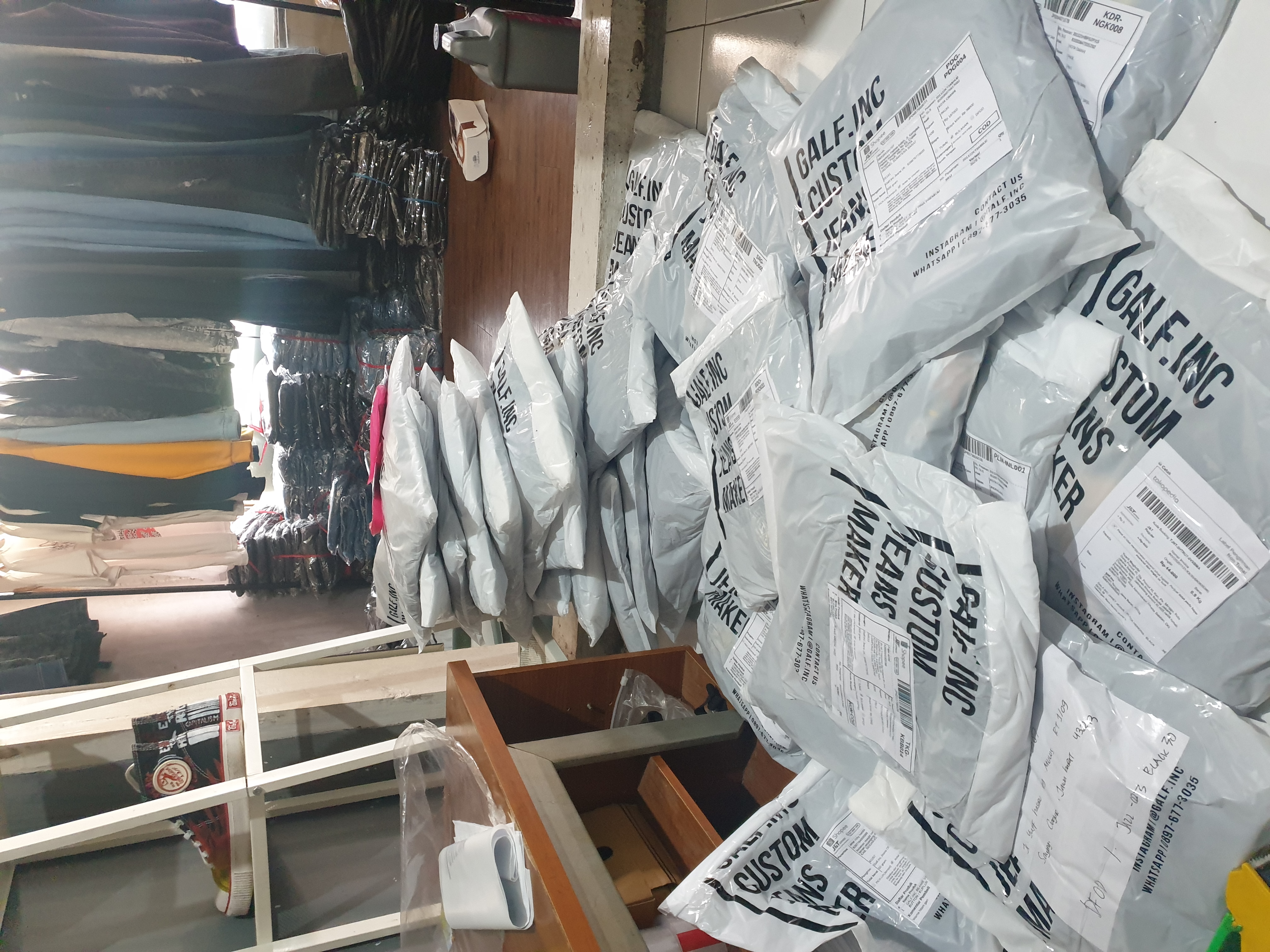 Invest Jaket Collar Galfinc Only 65 JT !