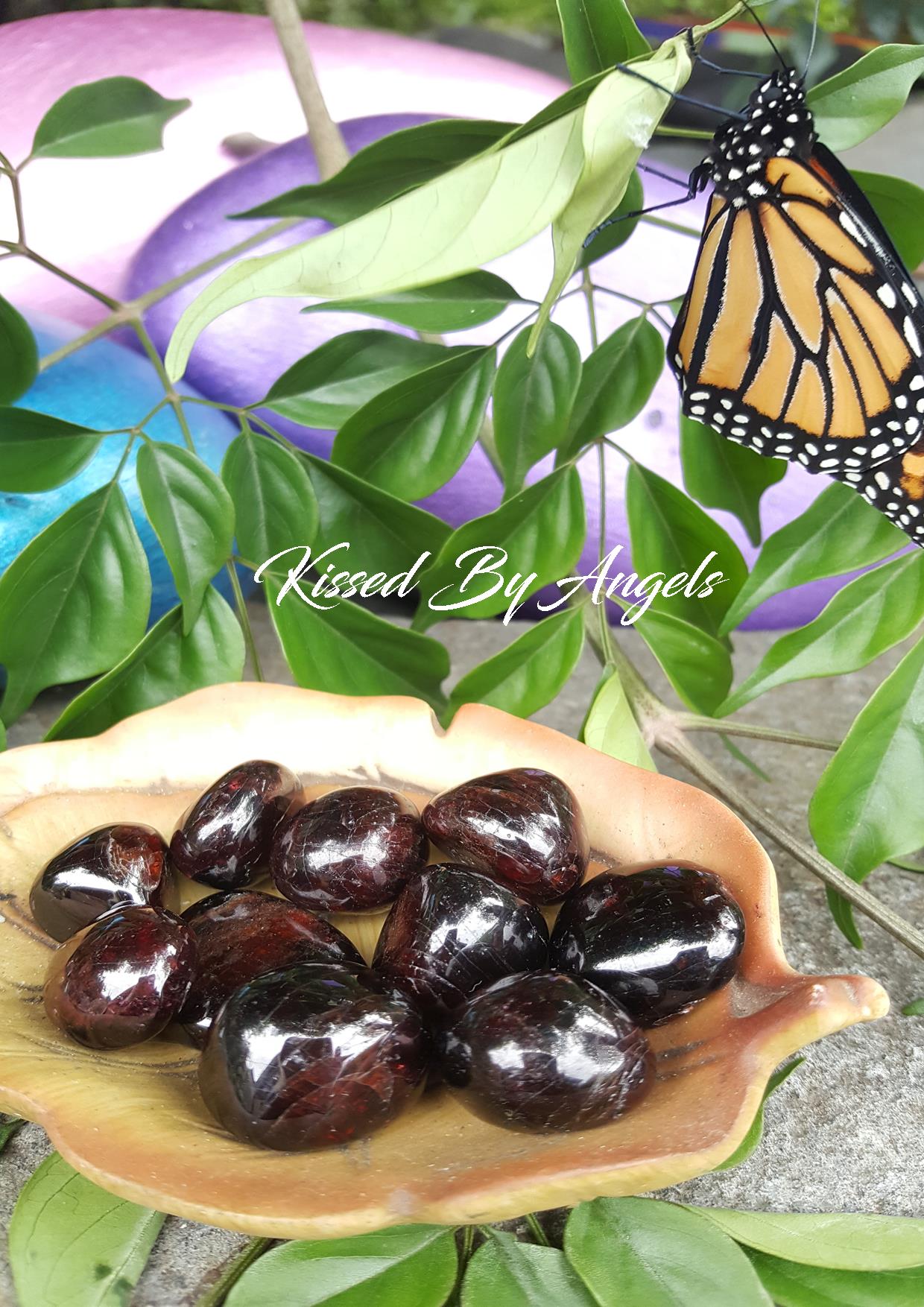 Garnet - Tumbled Stone