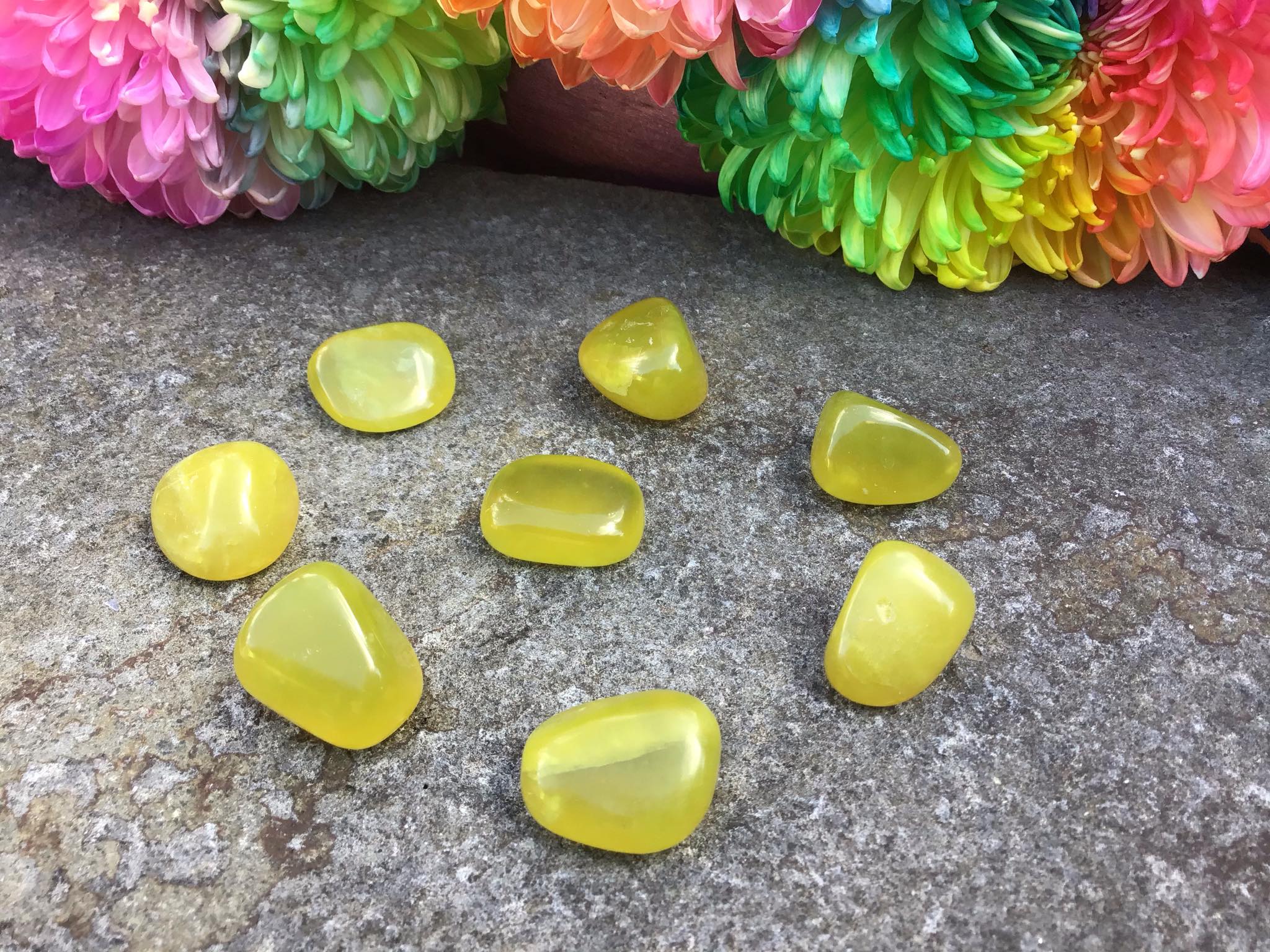 Lemon Serpentine – Tumbled Stone