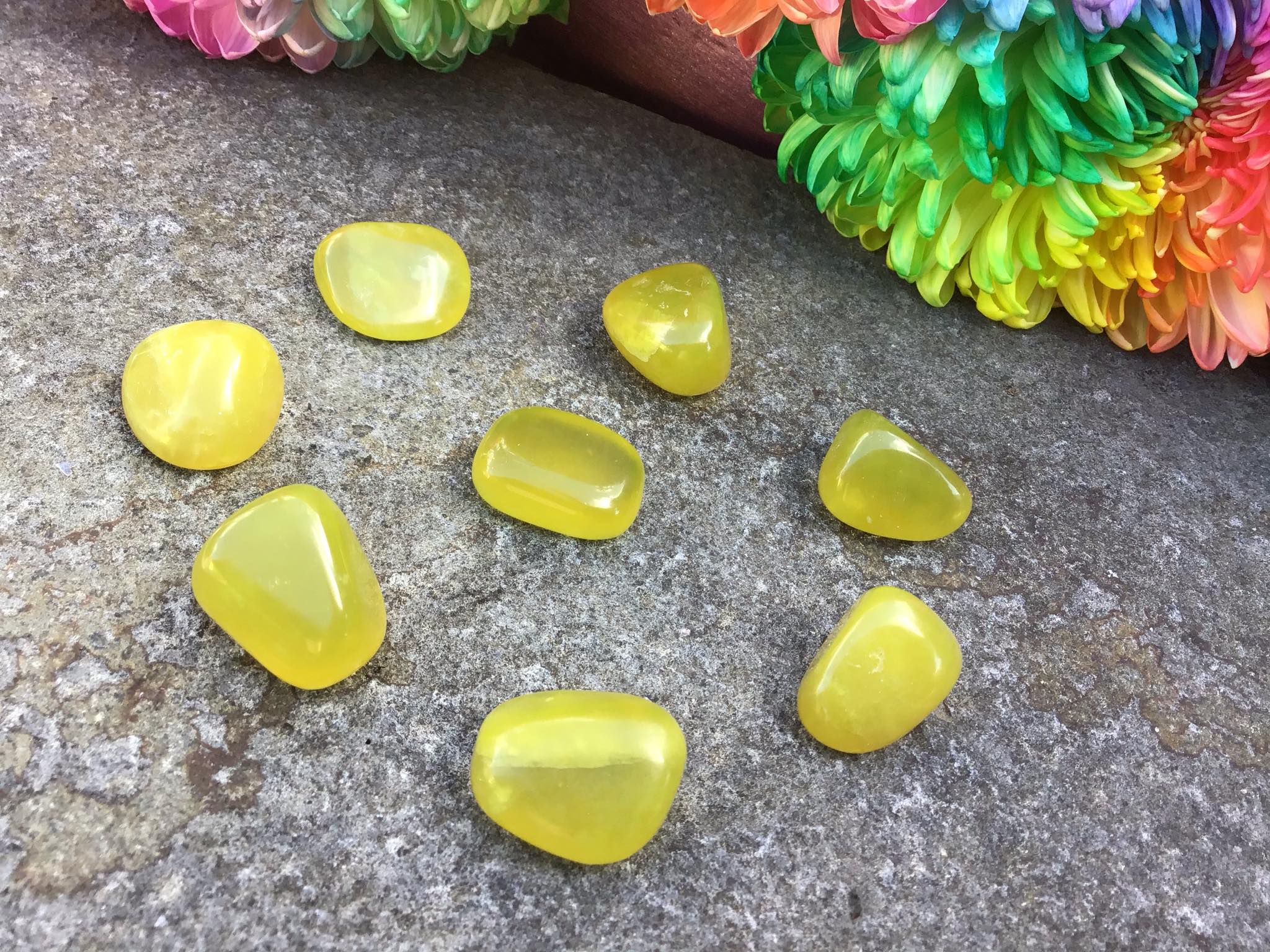 Lemon Serpentine – Tumbled Stone