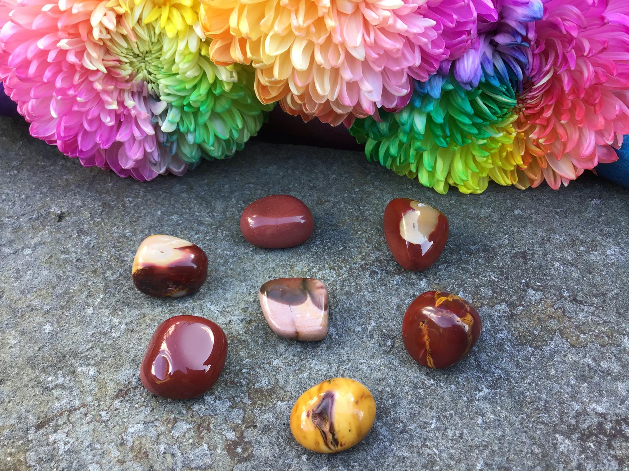 Mookaite Jasper – Tumbled Stone