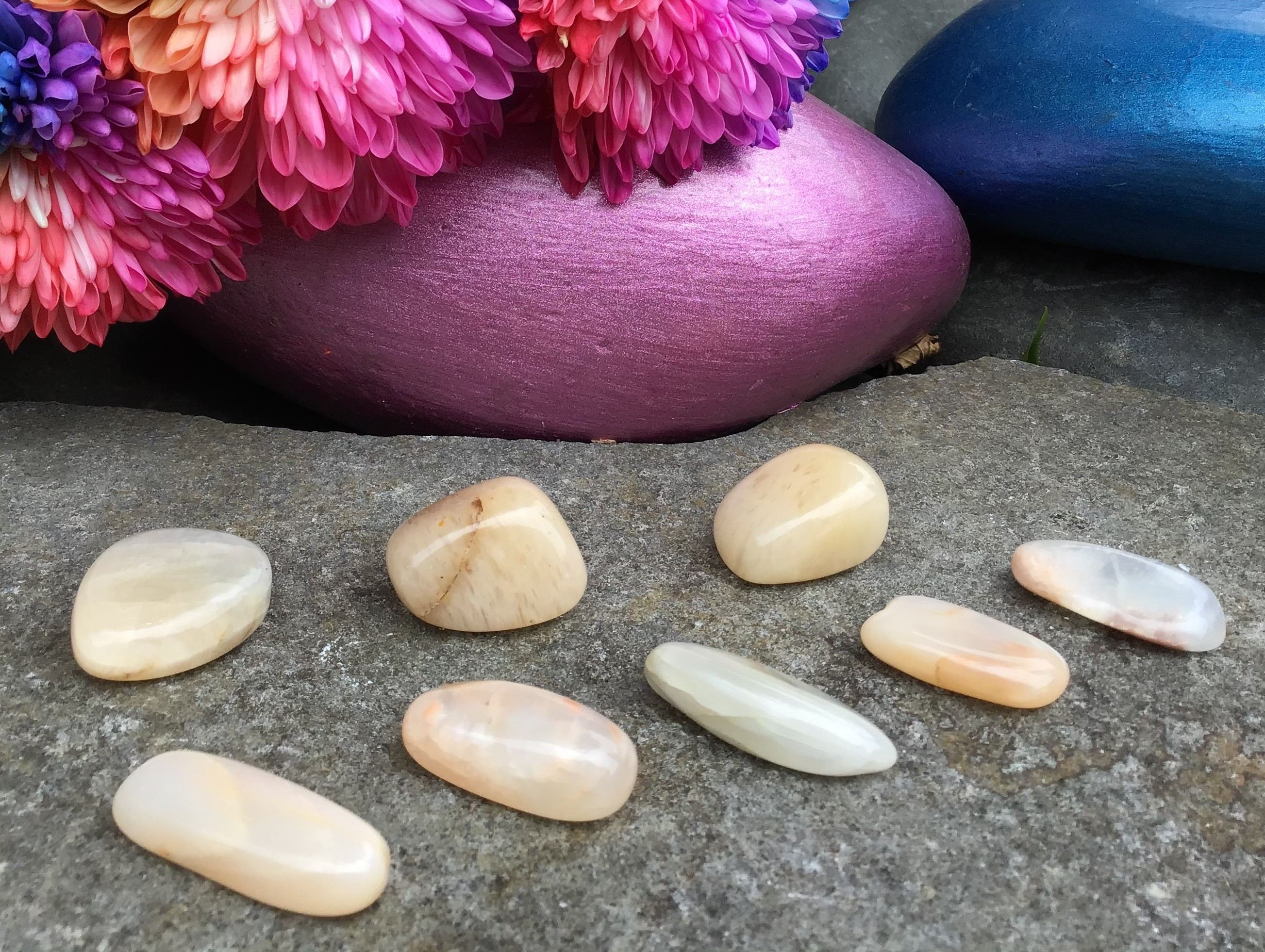 Moonstone – Tumbled Stone