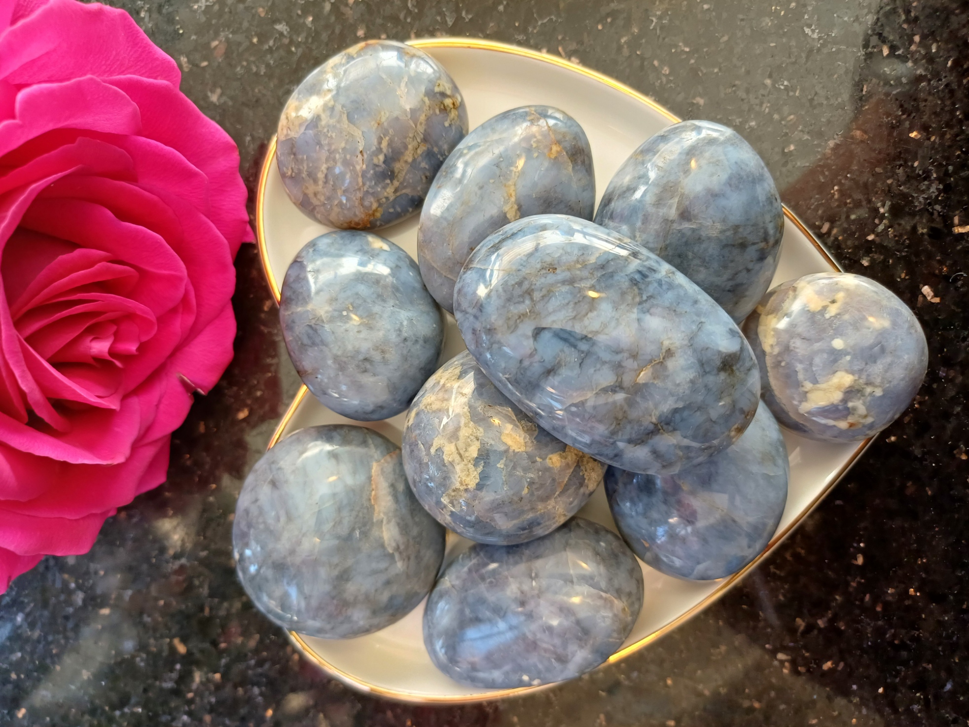 Owyhee Blue Opal – Palm Stone