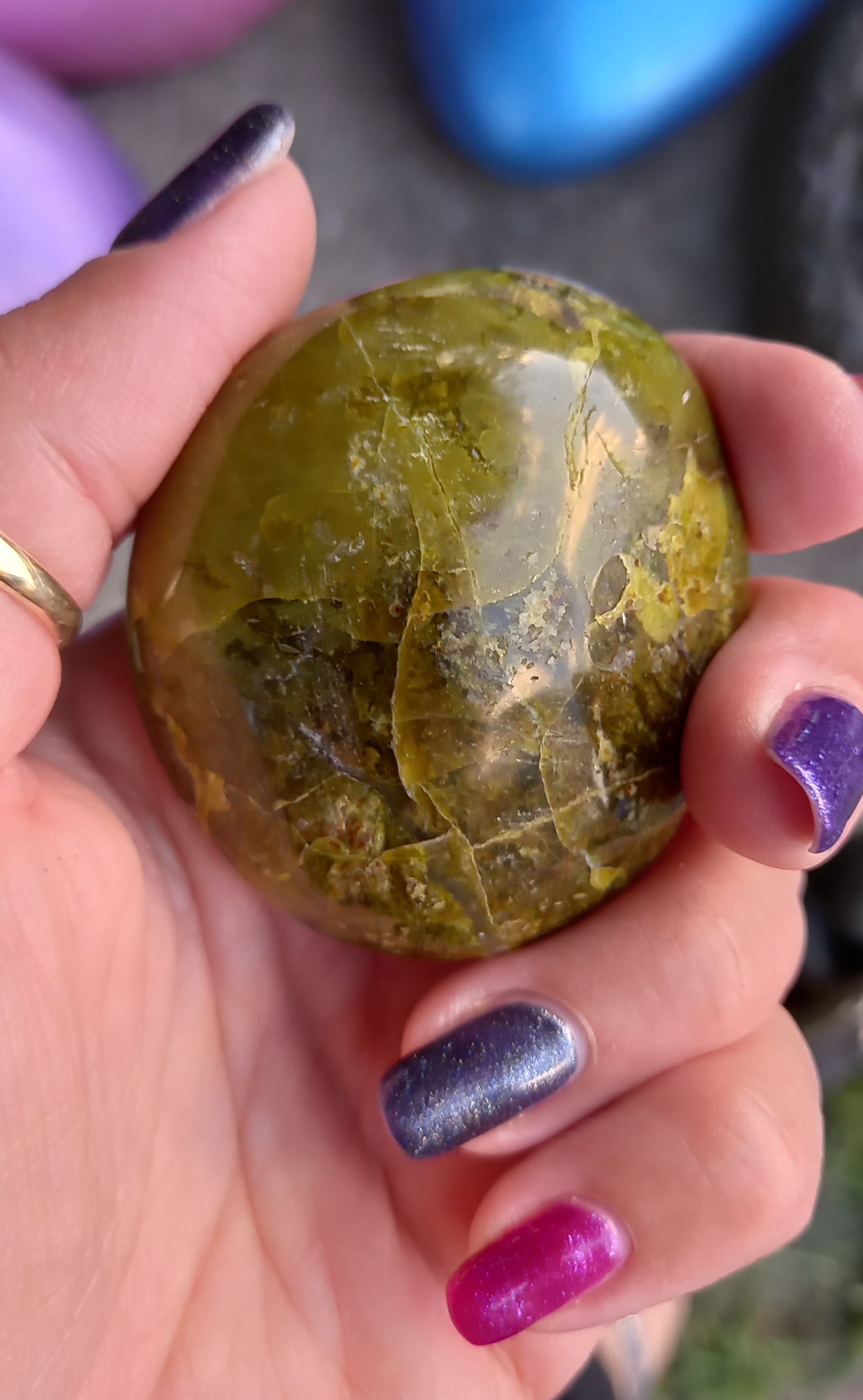 Green Opal – Palm Stone