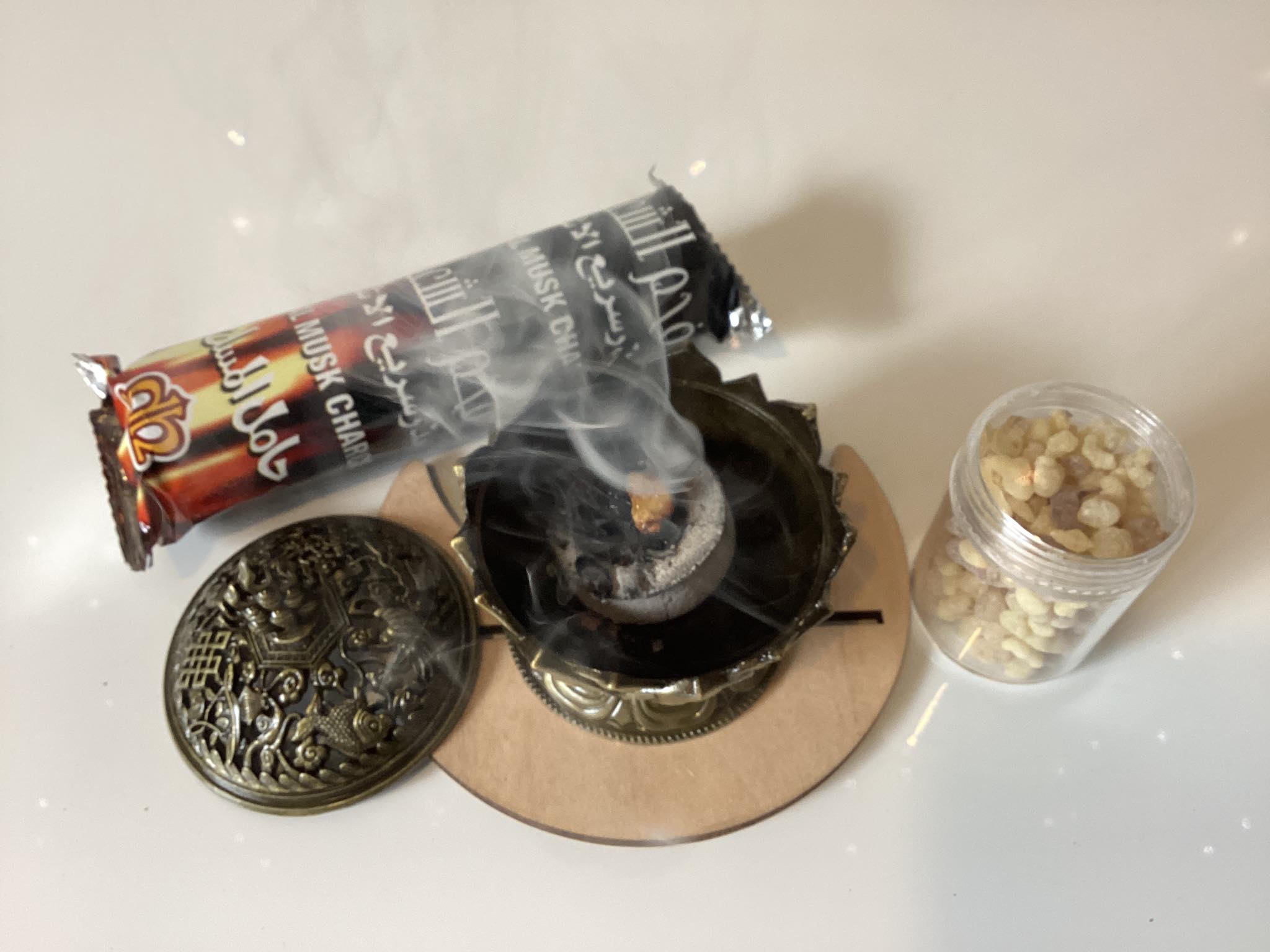 Frankincense Resin & Charcoal Disks