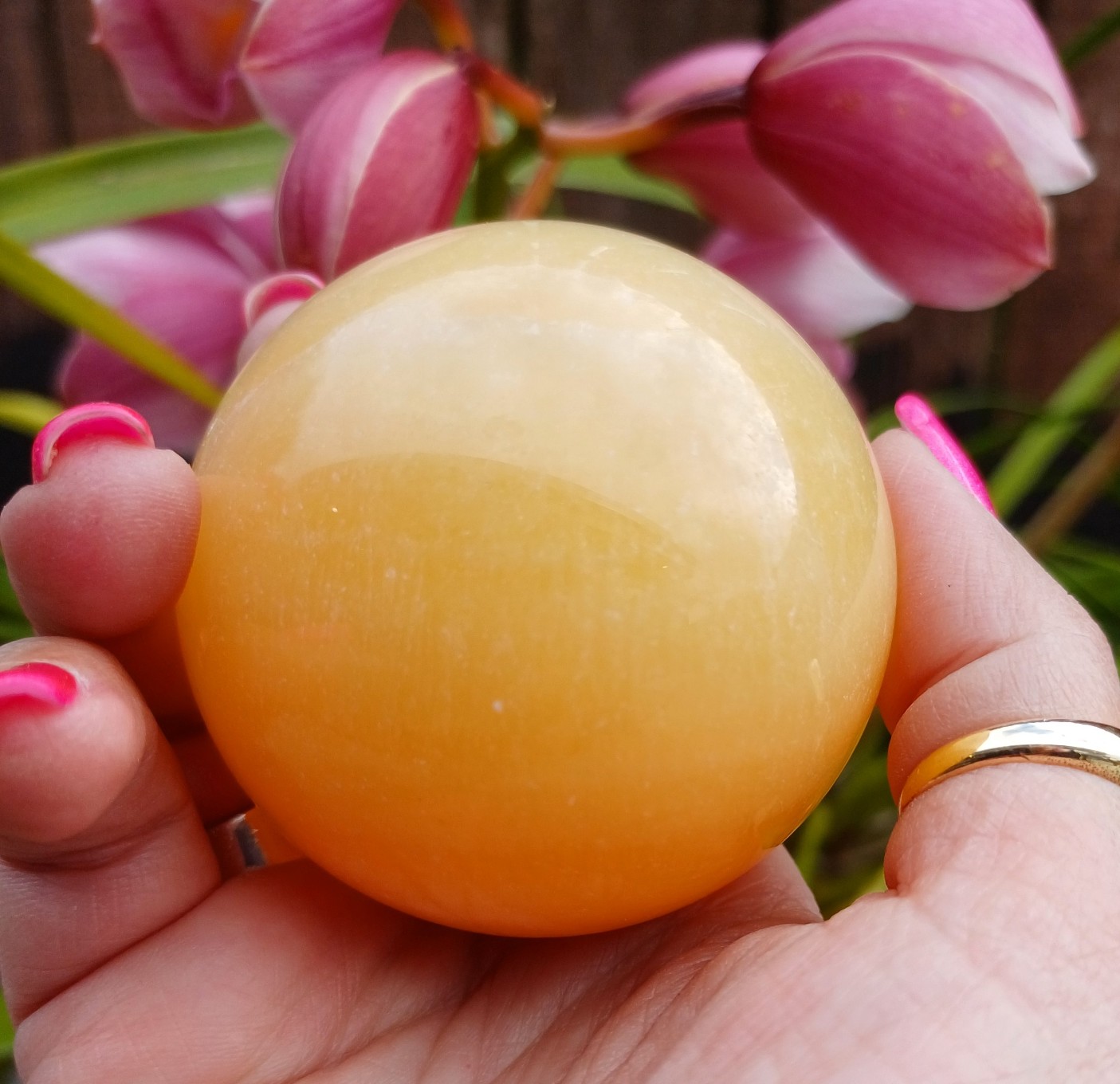 Honey Calcite – Sphere #1