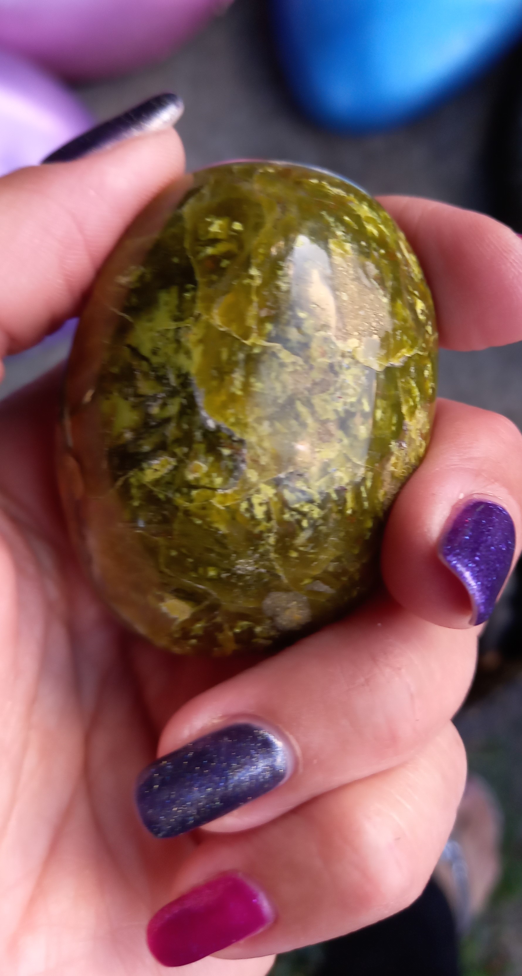 Green Opal – Palm Stone