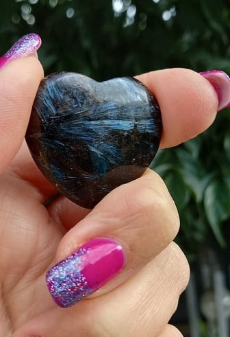 Arfvedsonite – Heart