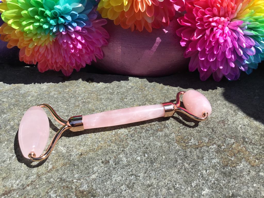 Rose Quartz Facial Roller