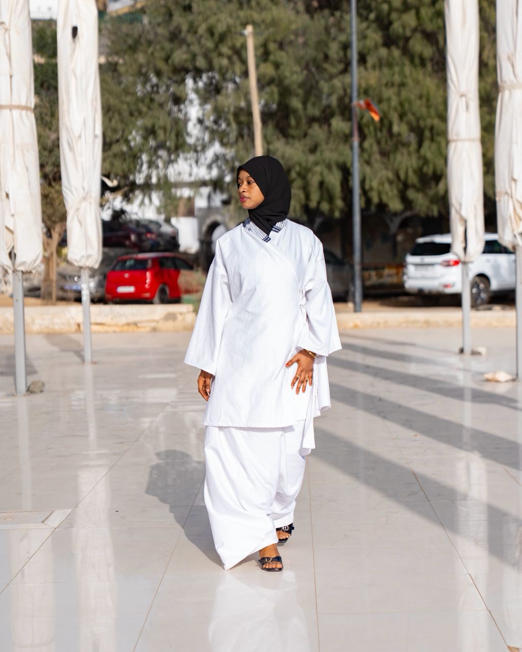 Ensemble traditionnel blanc