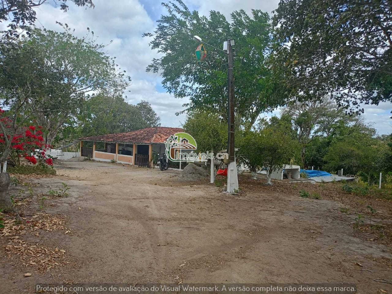 Sítio Completo com 4 Quartos, Piscina, energia e água encanada na região de Lagoa Seca/PB (5.000m²)