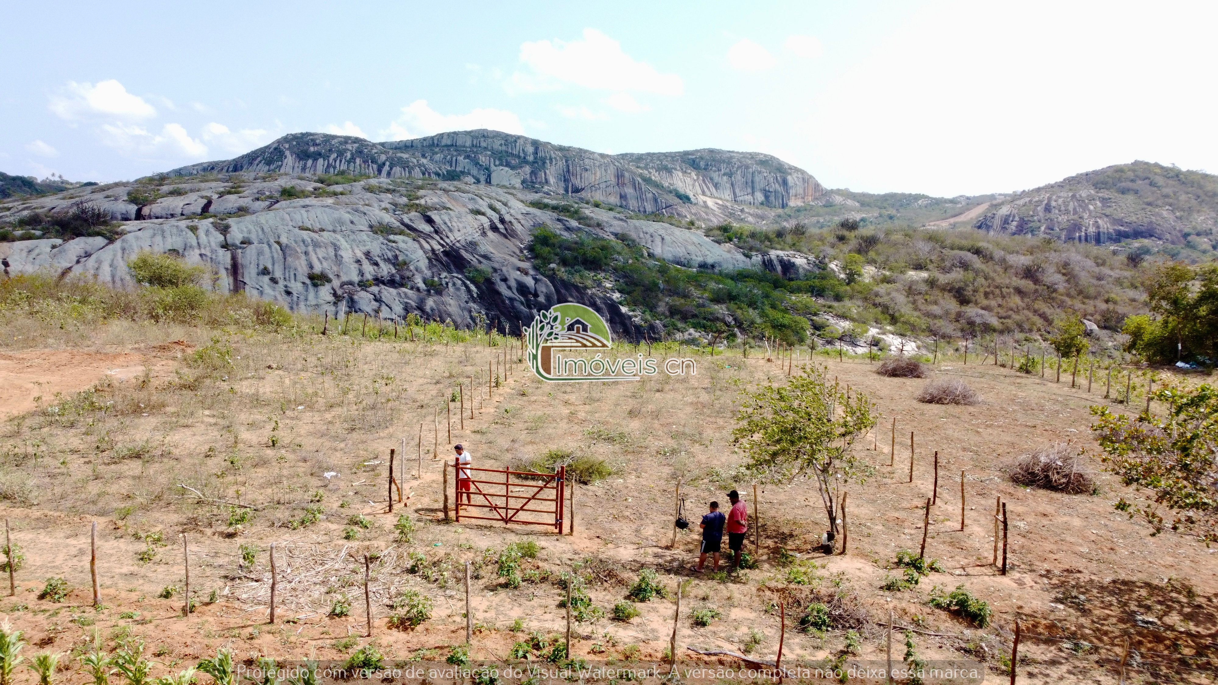 TERRENO COM VISTA PARA A PEDRA DA BOCA E A PEDRA DO CRUZEIRO!