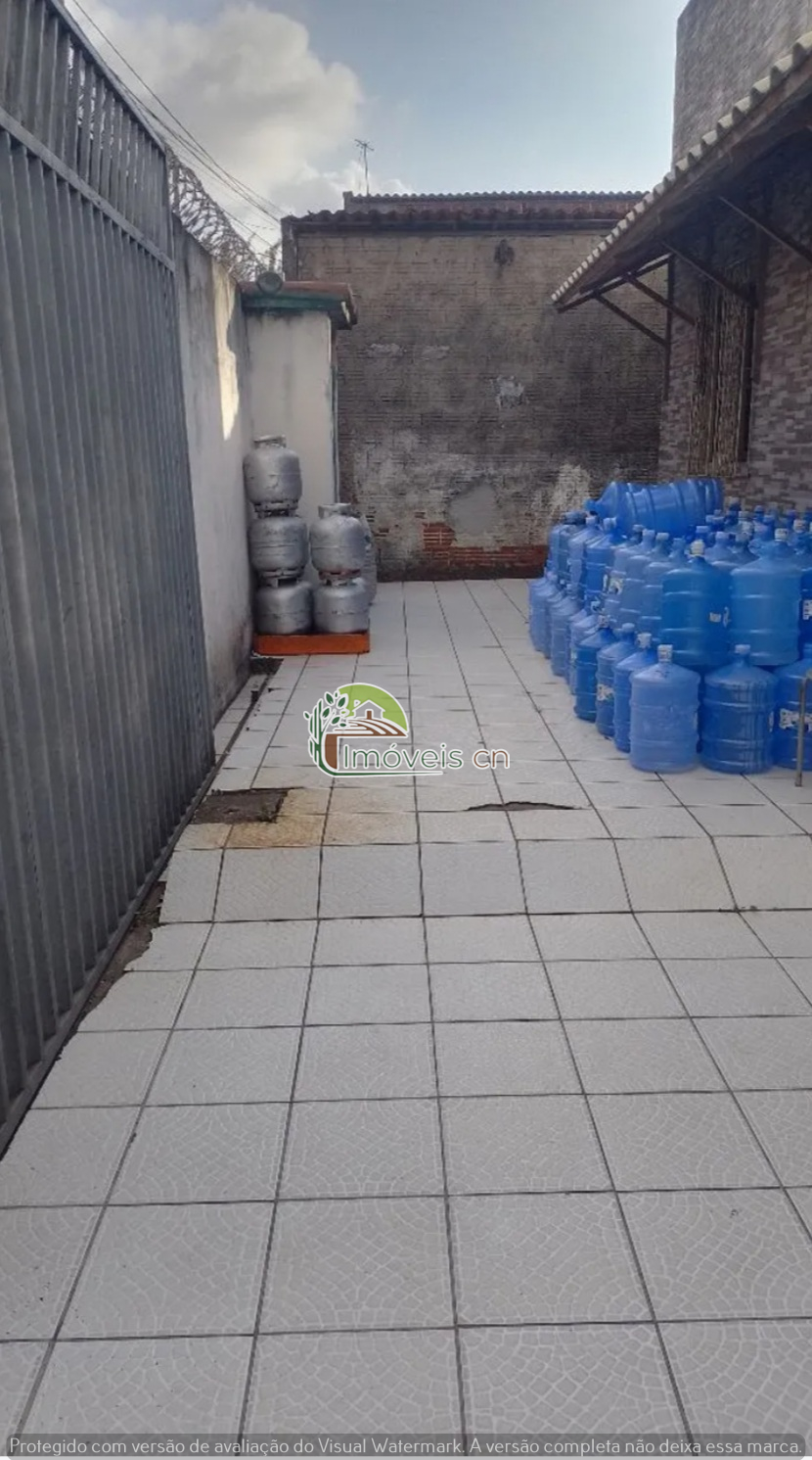 Casa espaçosa em Cidade Nova– RN, com 300m² de área construída