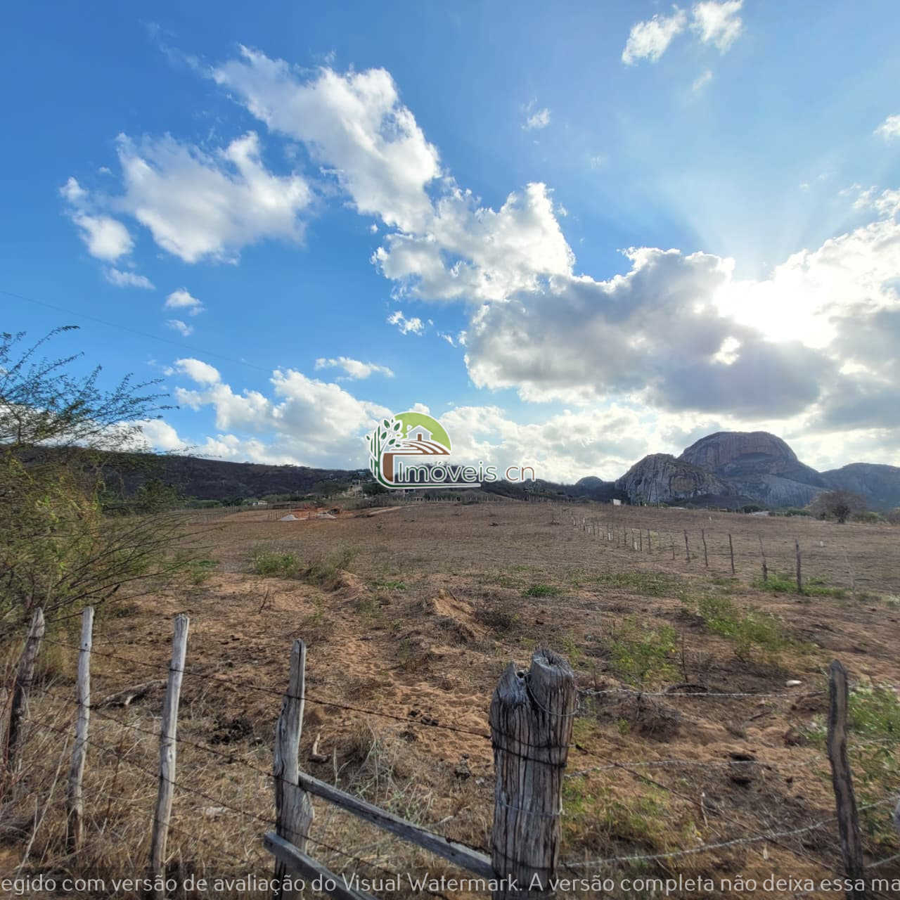 Terra de 1 Hectare à Venda em Araruna/PB — Frente Ampla e Vista Privilegiada para a Pedra da Boca