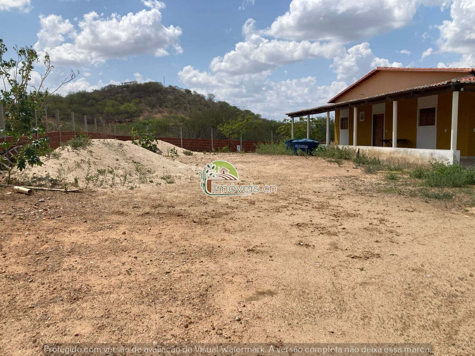 ÓTIMO SÍTIO À VENDA EM CURRAIS NOVOS/RN COM ÁREA TOTAL DE 1.050m²!