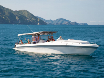 TAYRONA POR MAR EXPERIENCIA EN LANCHA