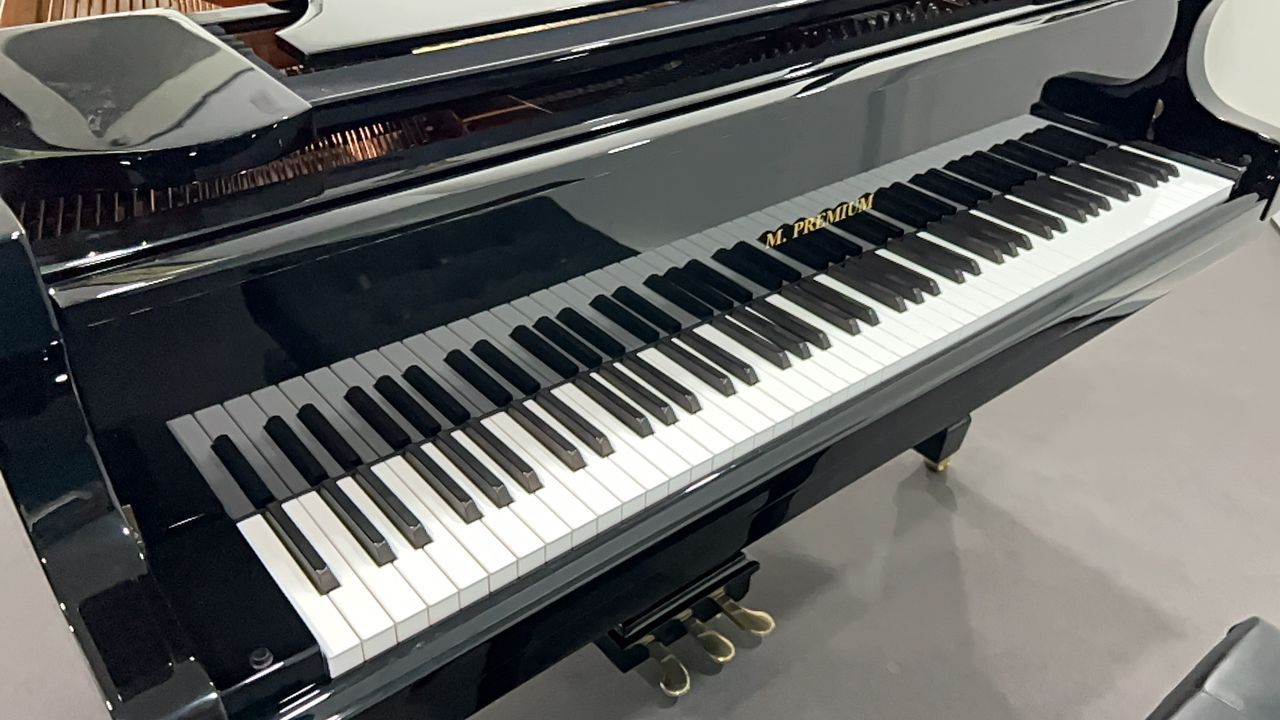 M. Premium GP3-170 Grand Piano