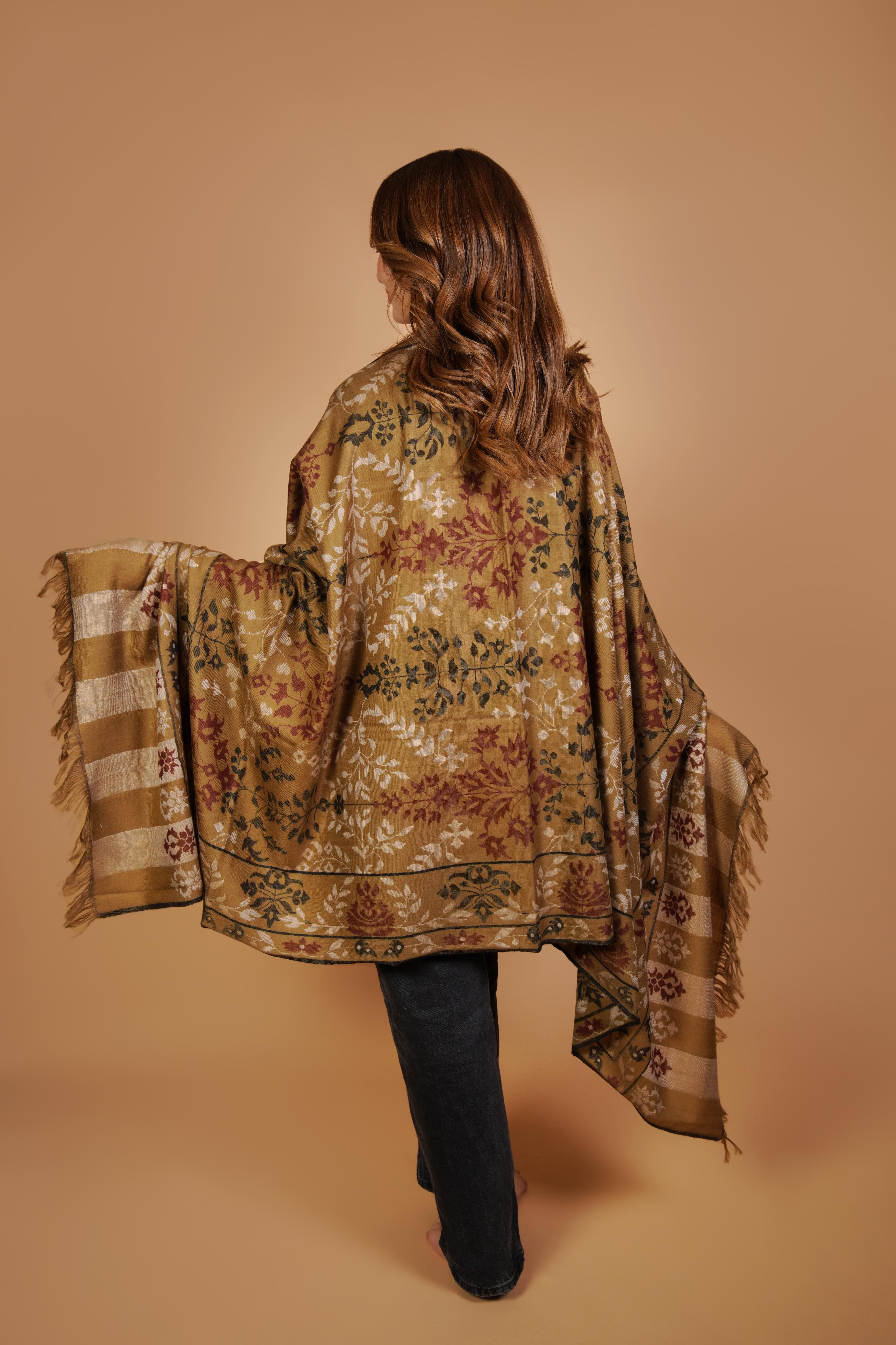 Authentic Kashmiri Pashmina Kani Shawl