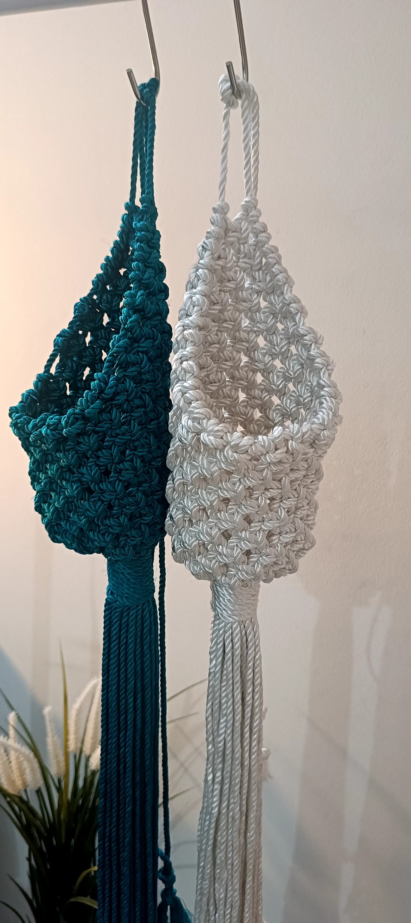 Macrame Plant Ornaments bottle Pod & Holder