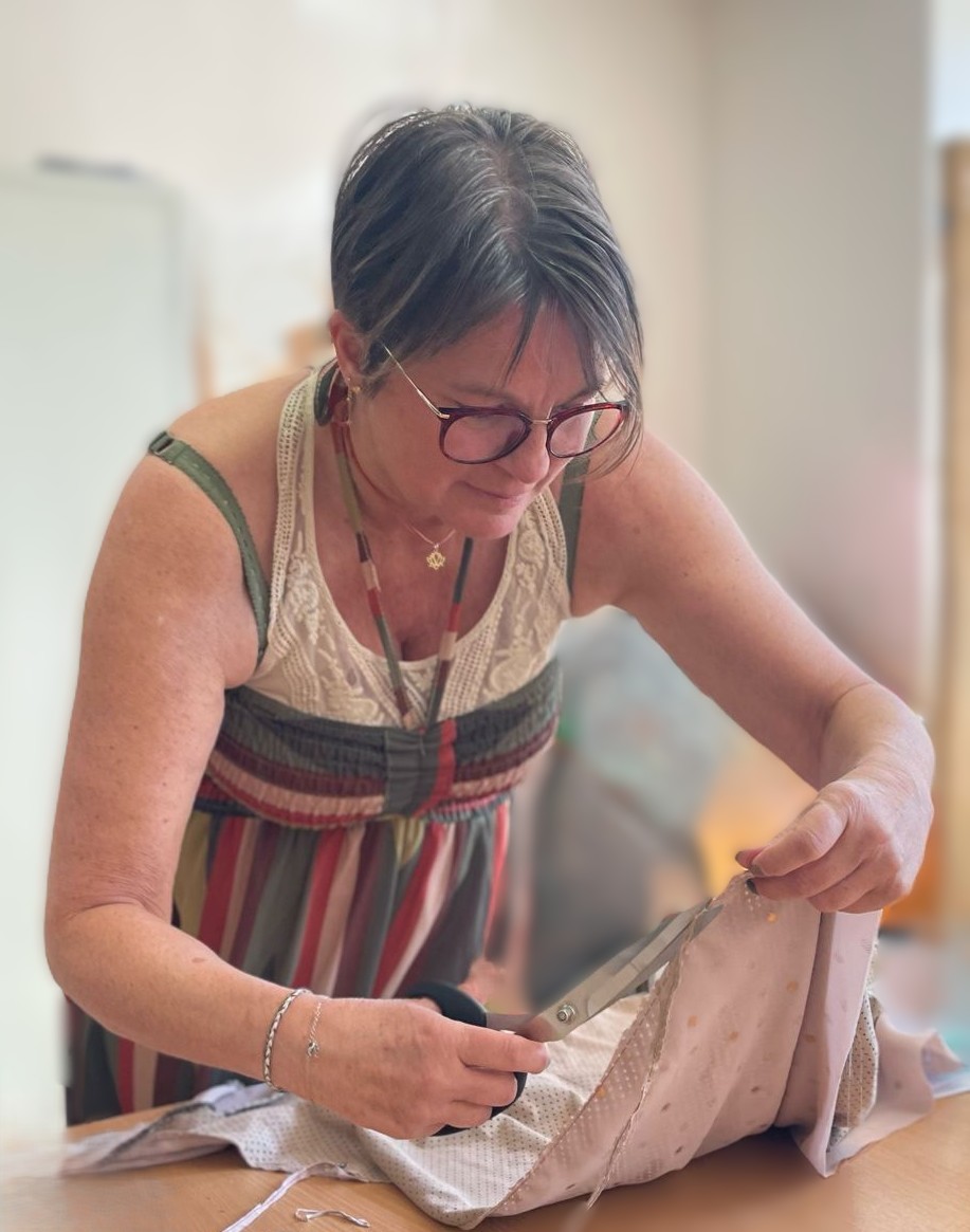 "Je couds mon foulard" – 100% GIRLY !