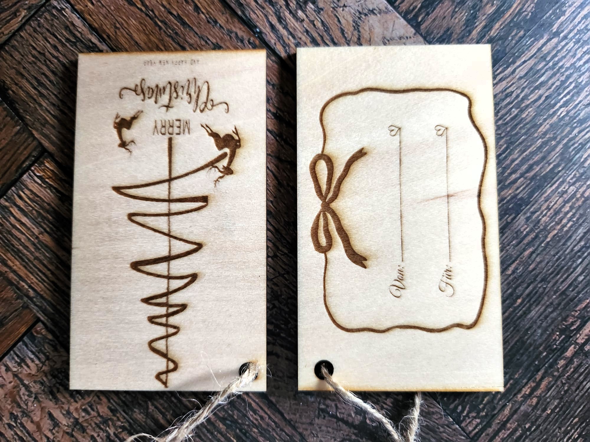 Geschenkanhänger aus Holz „Merry Christmas“ – 9,5 × 5,5 cm