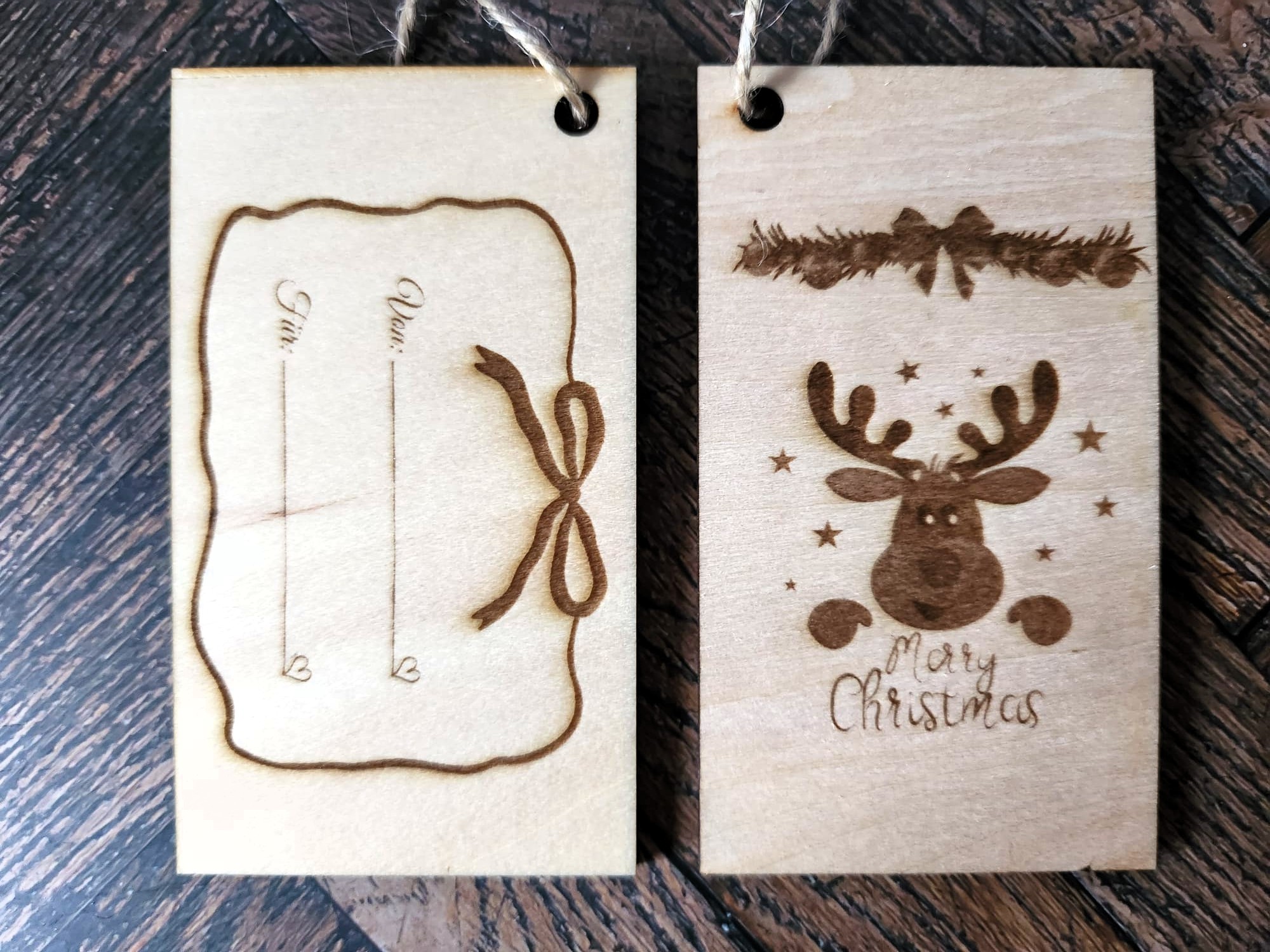 Geschenkanhänger aus Holz „Rentierkopf“ – 9,5 × 5,5 cm
