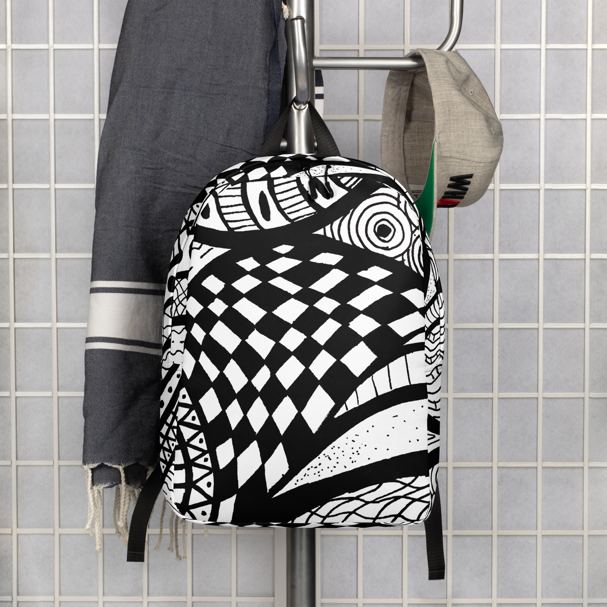 Schwarz-Weiß Allover Rucksack – Urban Design für Alltag & Reisen