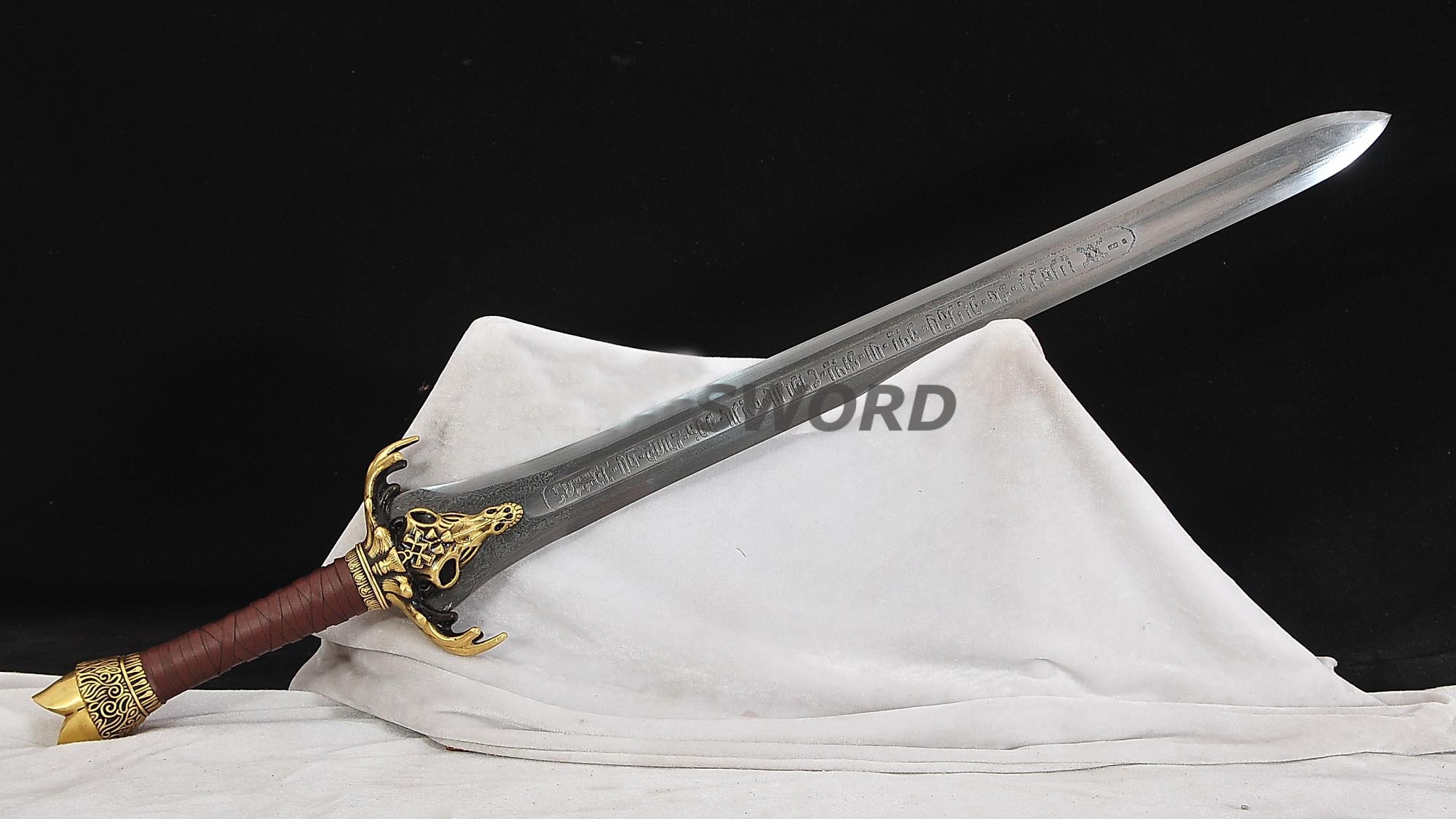 Handmade Conan Father's Sword 1095 Folded Steel Brass Fittings