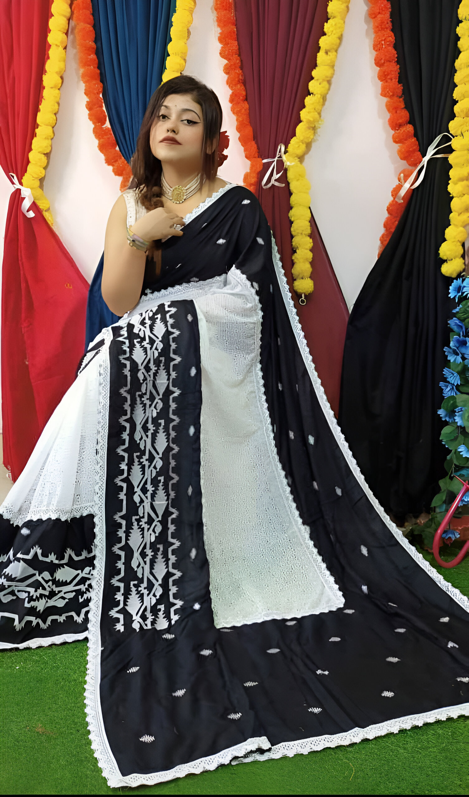 Traditional Hakuba Saree