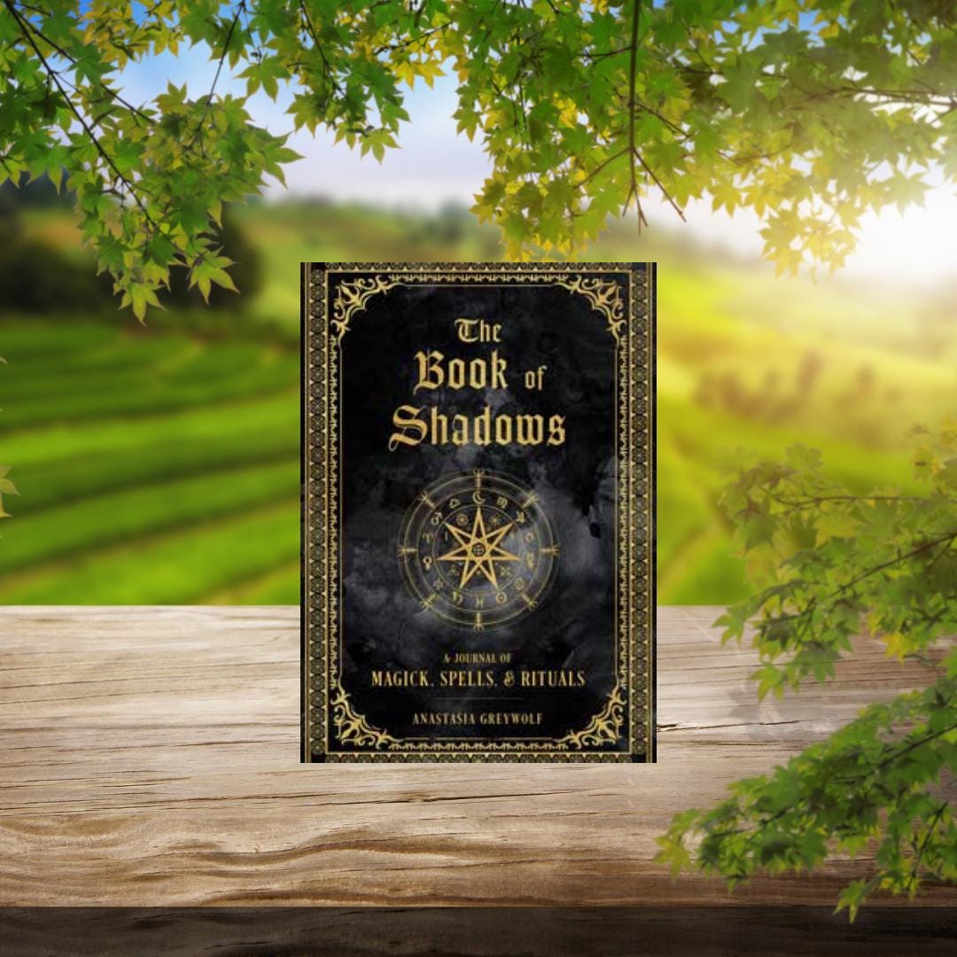 Book of Shadows: Magic Spells & Rituals Handbook (Hardcover)
