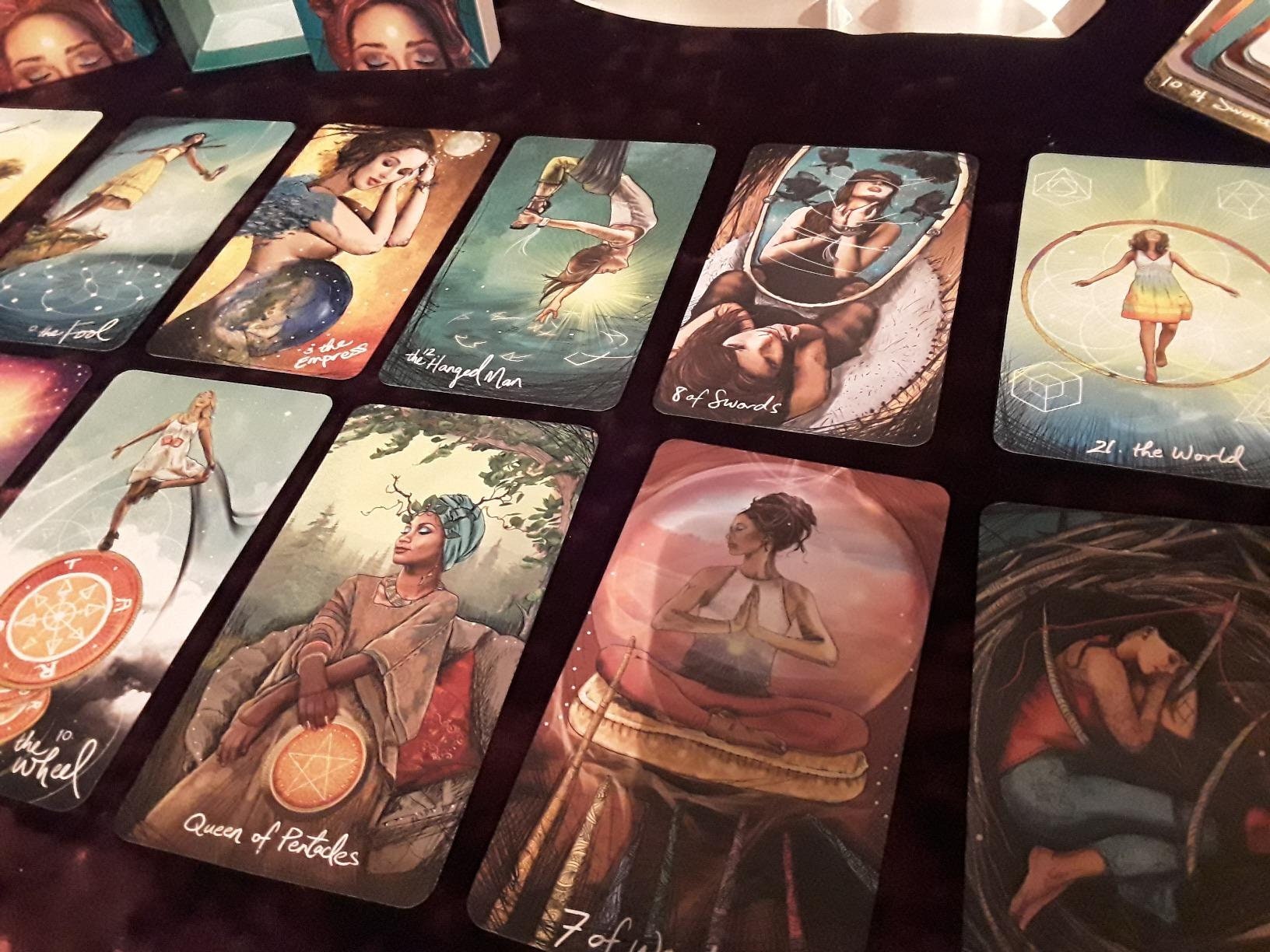 The Light Seer's Tarot Deck: 78-Card Boho Divination Cards