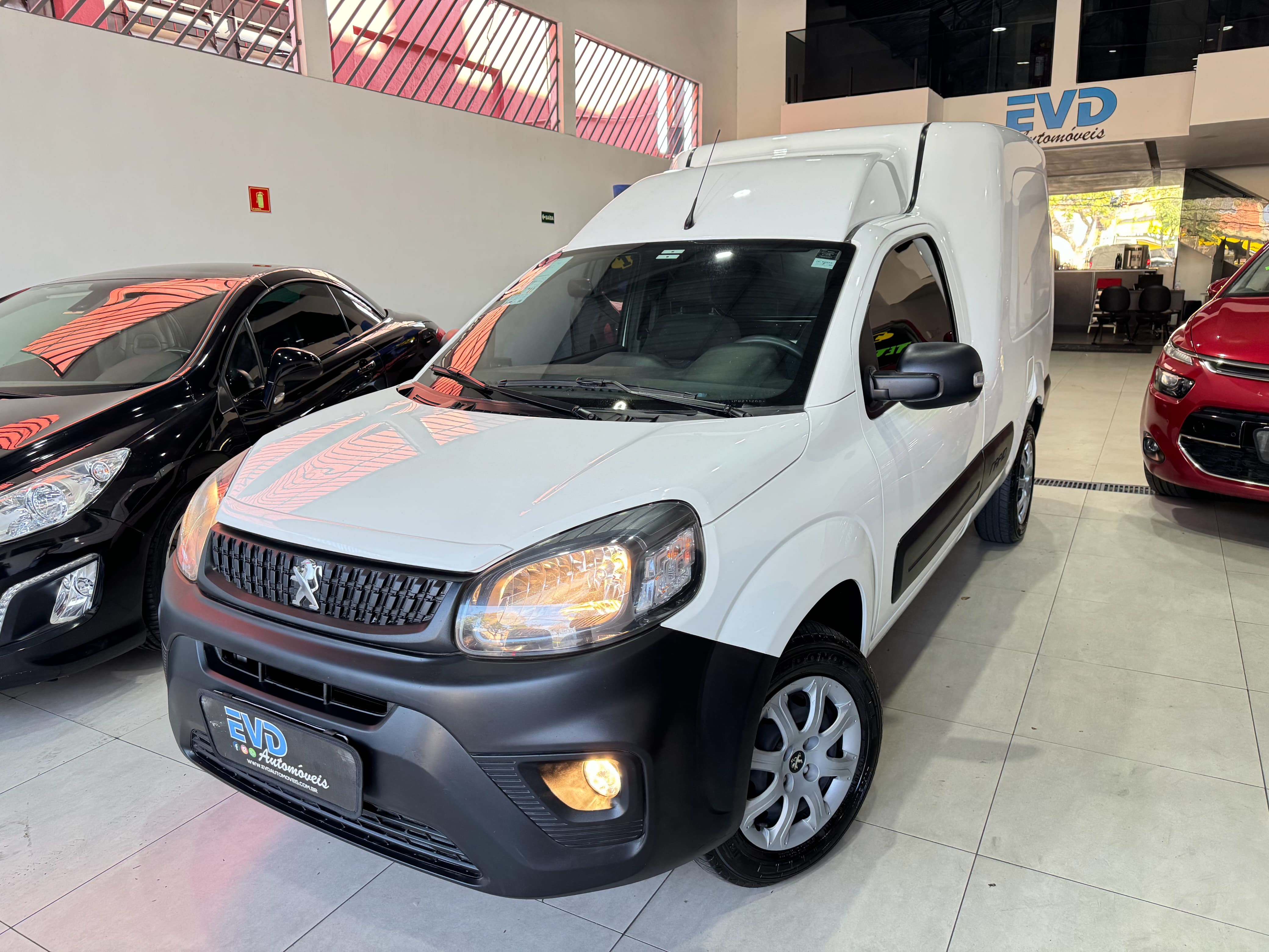 PEUGEOT PARTNER 1.4 FLEX BUSINESS PACK