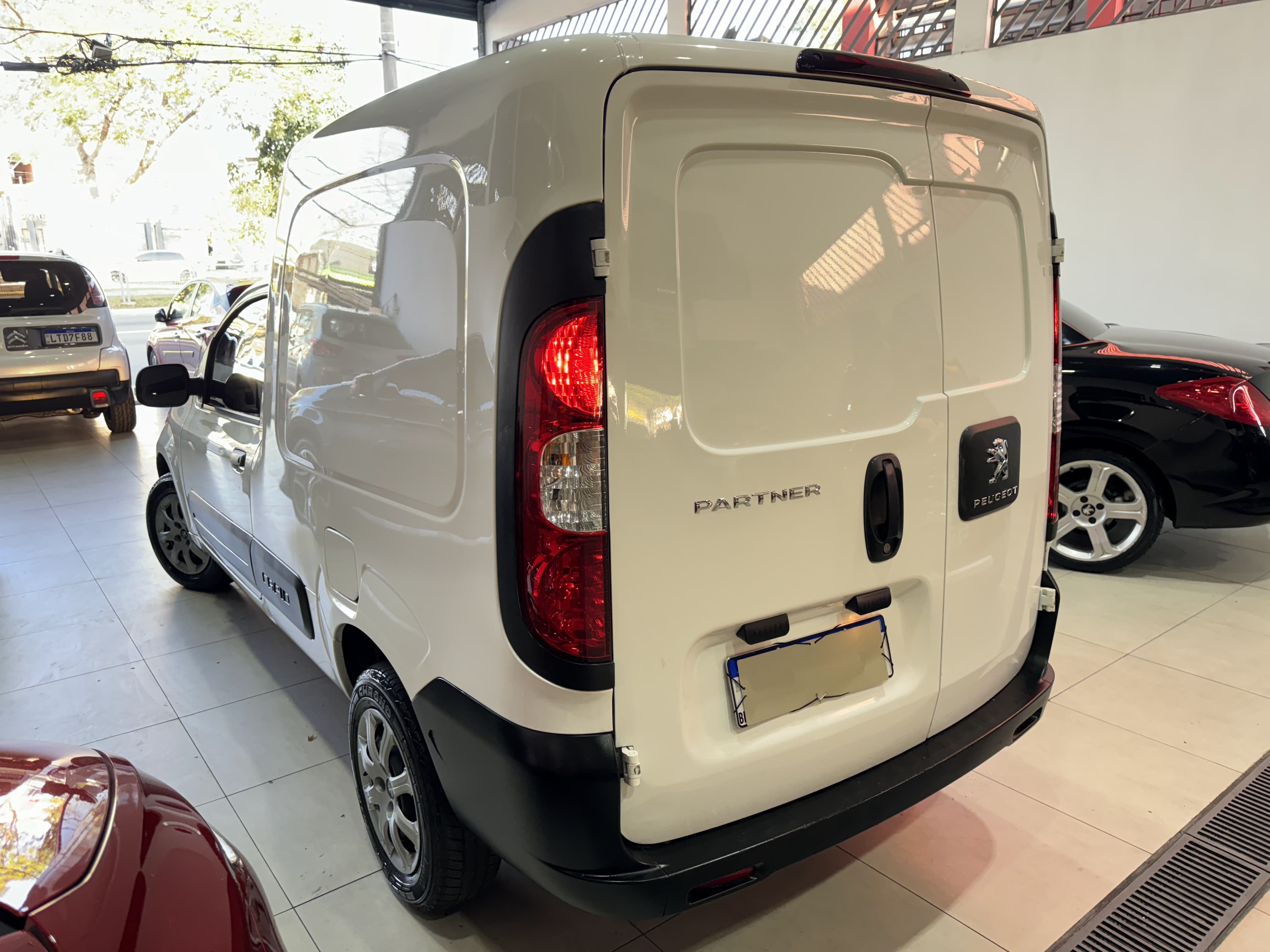 PEUGEOT PARTNER 1.4 FLEX BUSINESS PACK