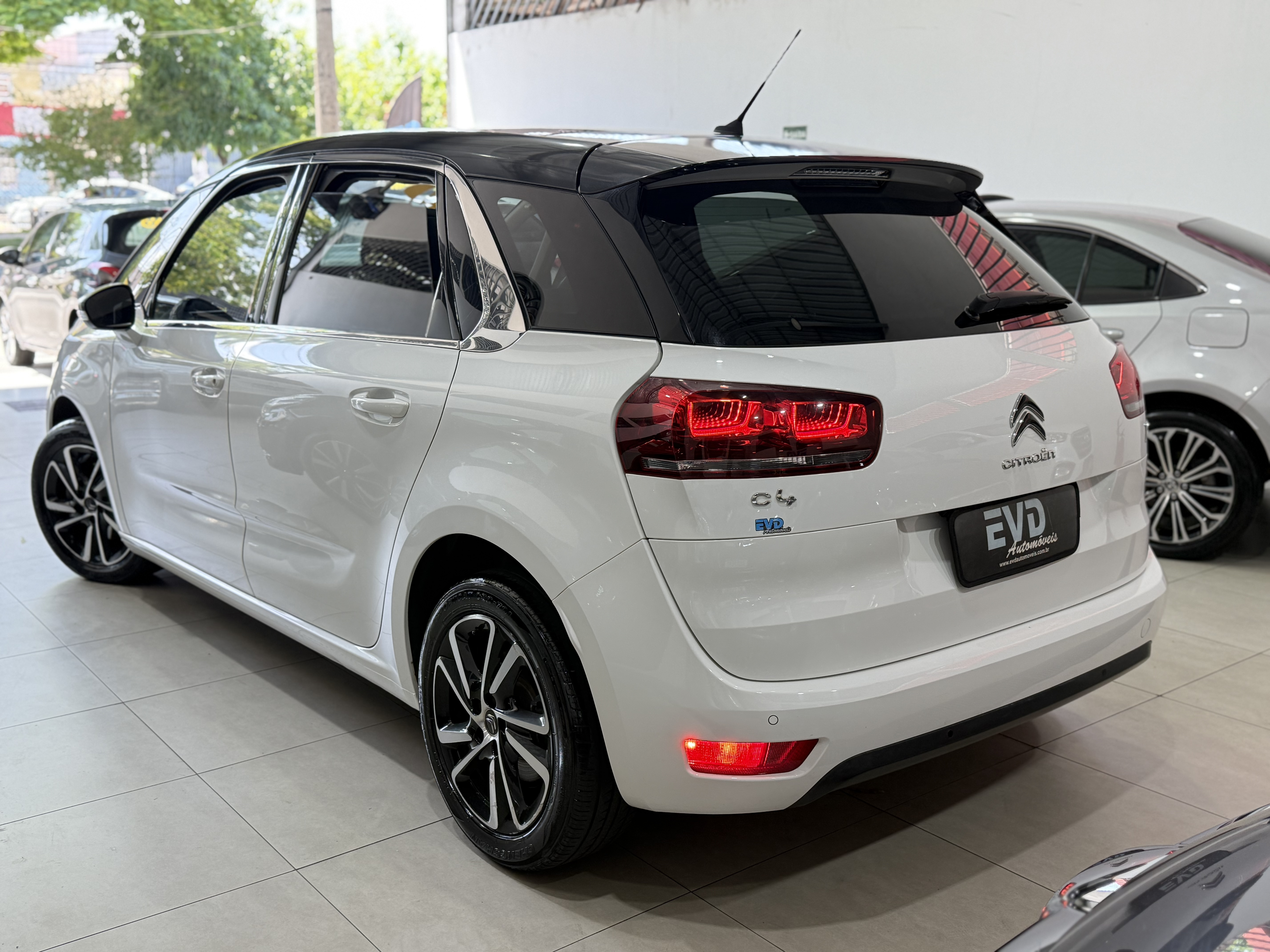 CITROËN C4 PICASSO 1.6 THP GASOLINA INTENSIVE
