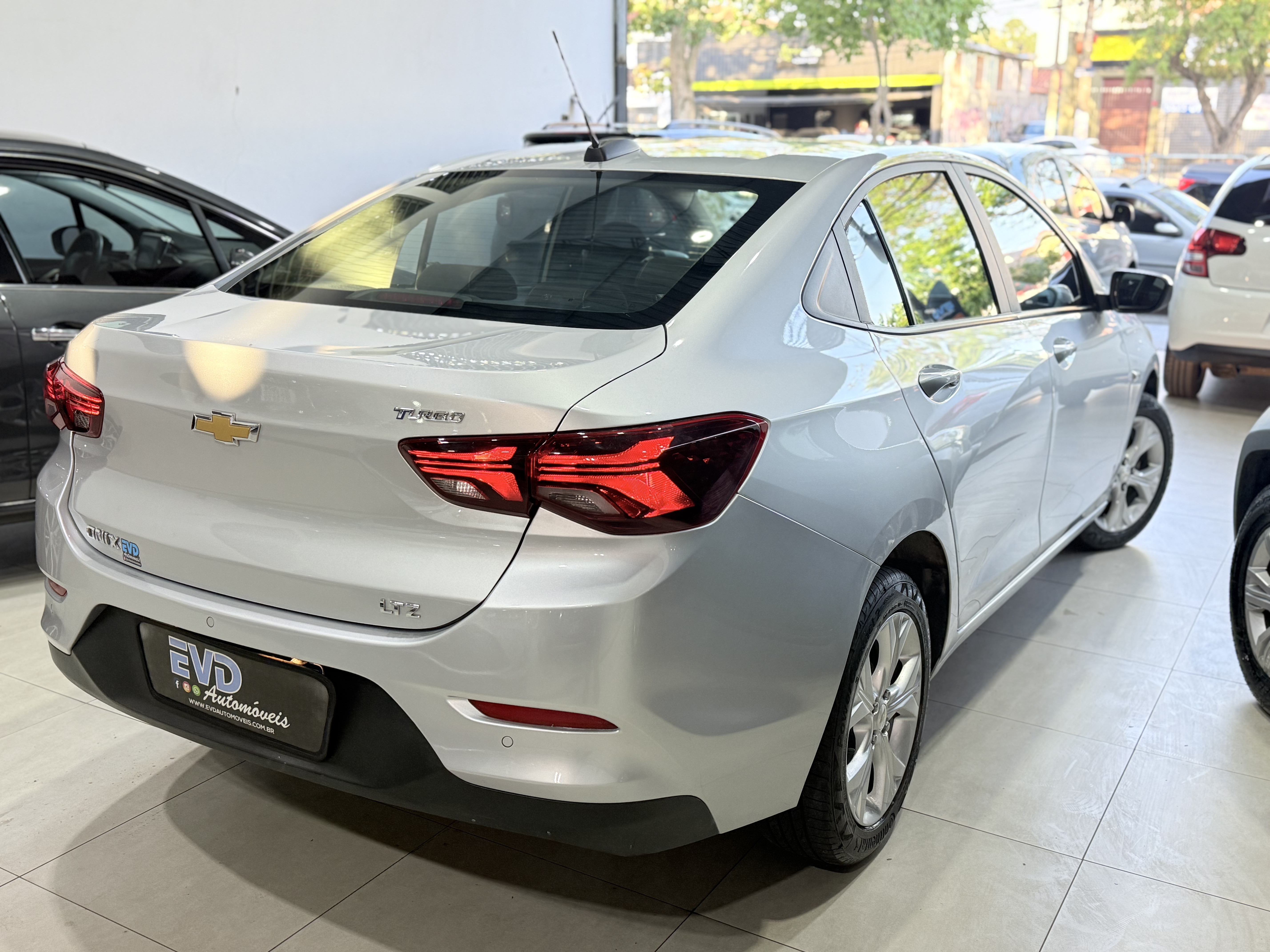 CHEVROLET ONIX PLUS 1.0 TURBO LTZ AUTOMÁTICO