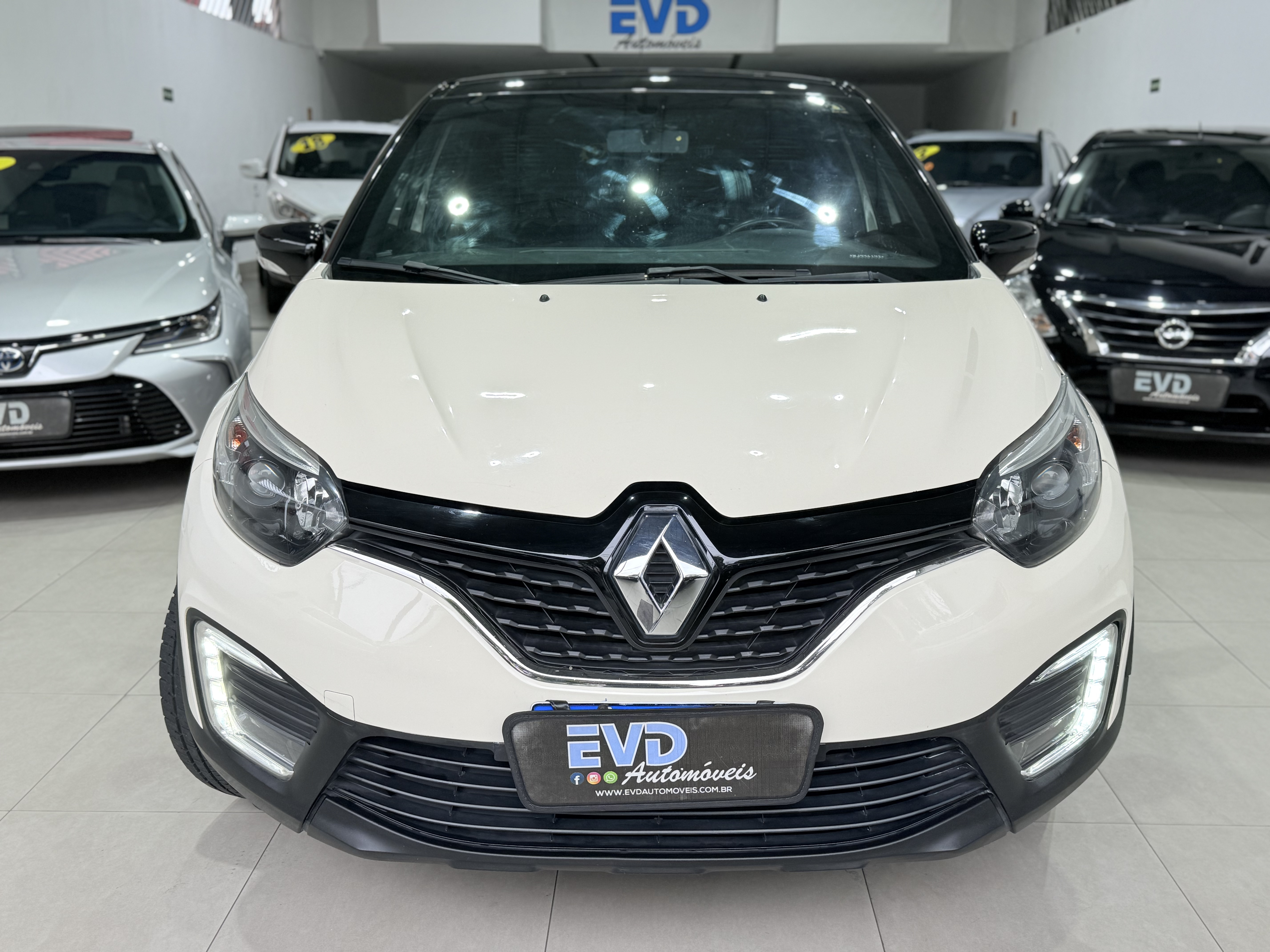 RENAULT CAPTUR 1.6 FLEX LIFE X-TRONIC