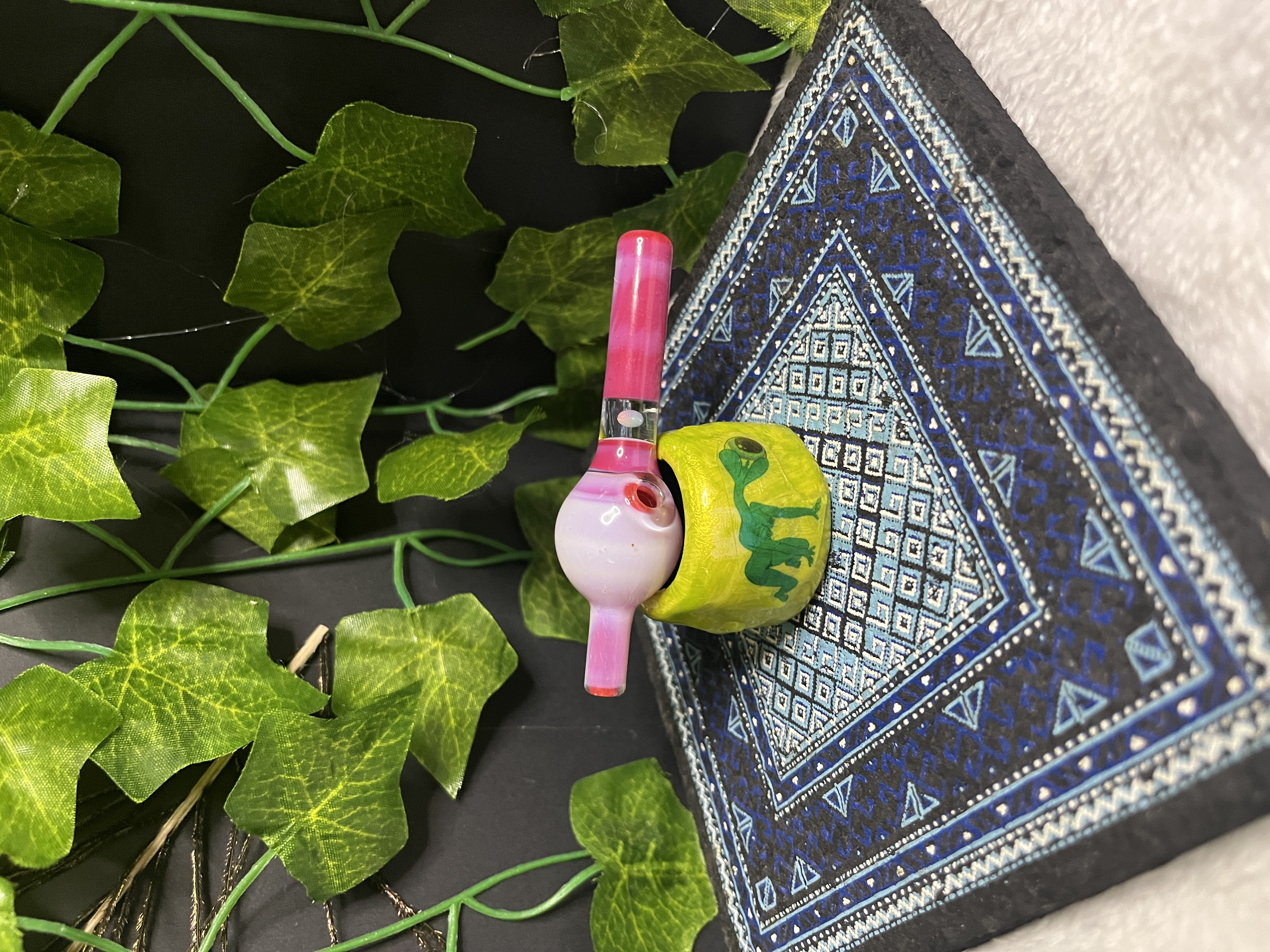 Green Temptress Carb Cap Holder