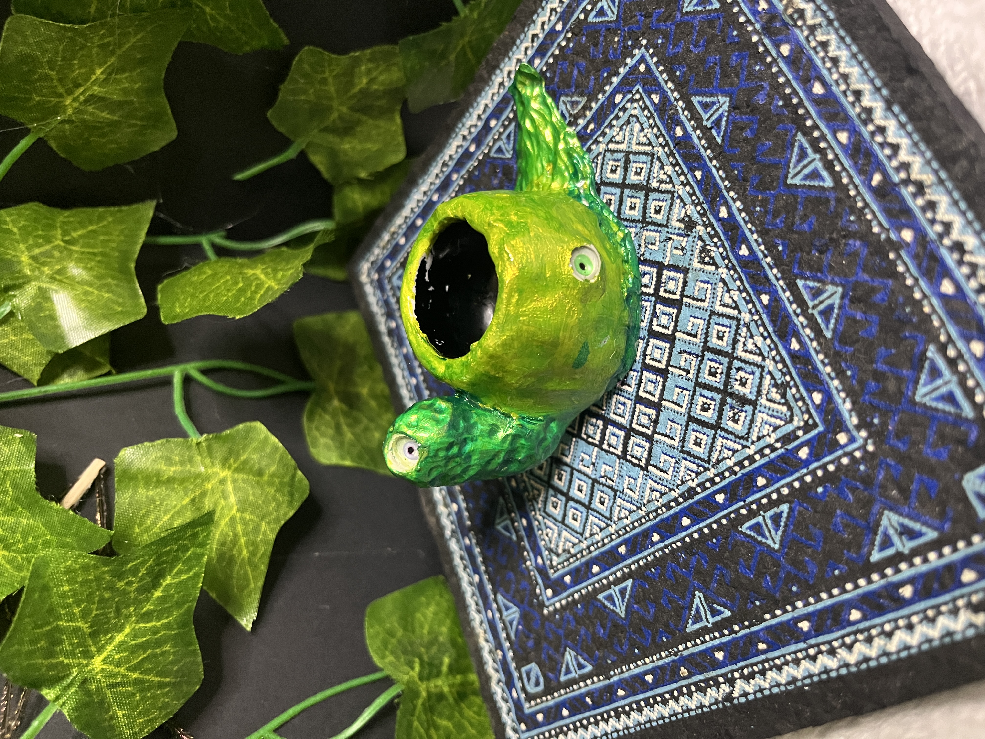 Green Snail Carb Cap Holder 