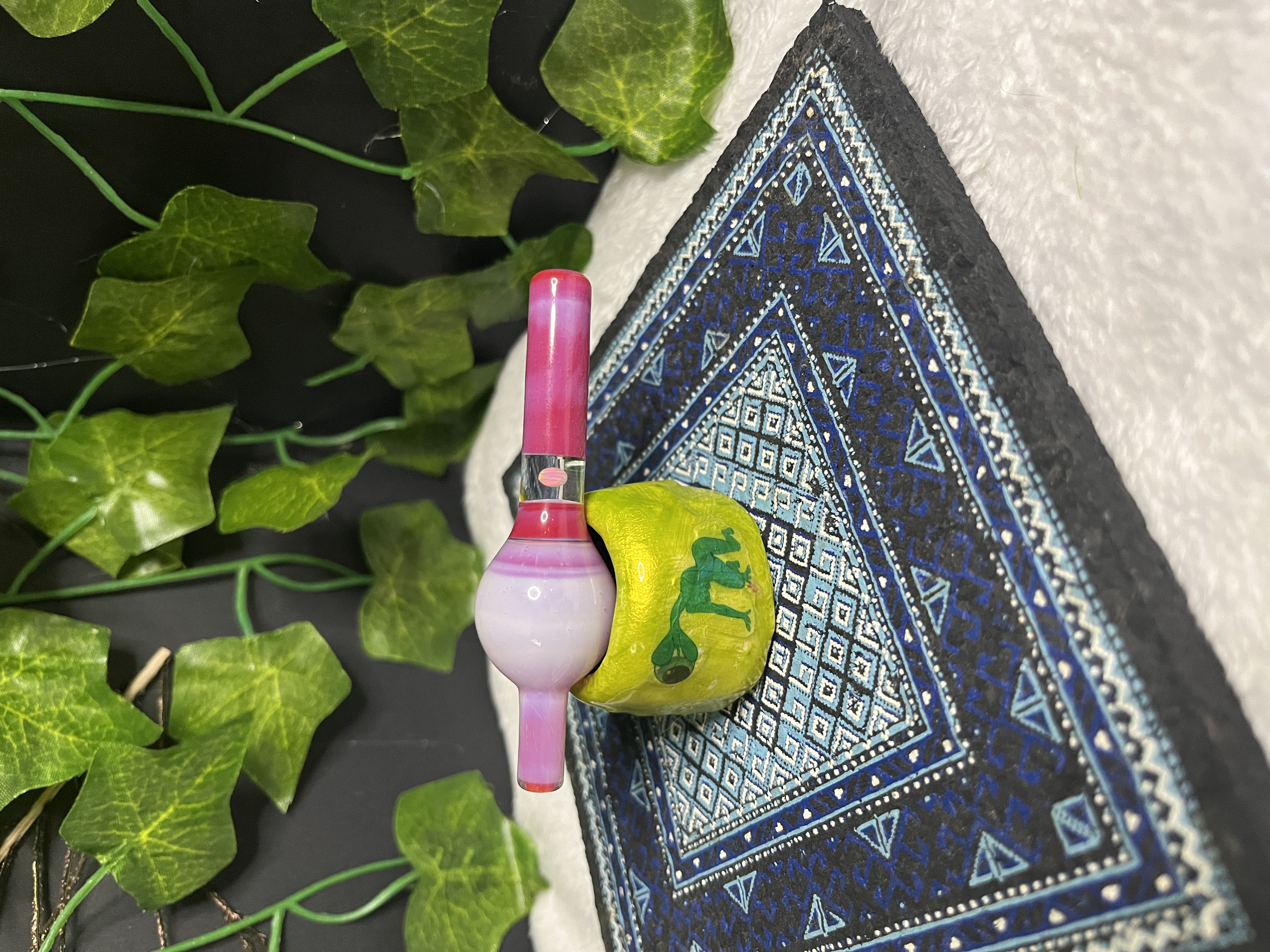 Green Temptress Carb Cap Holder