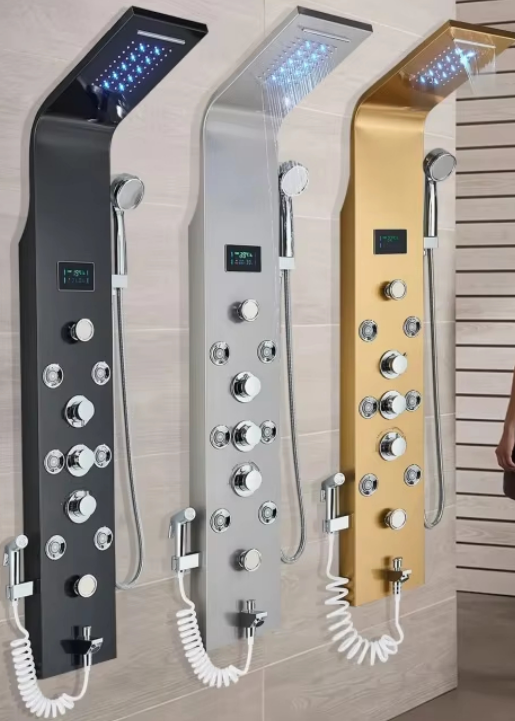 Colonnes de douche multifonction de diverses couleurs