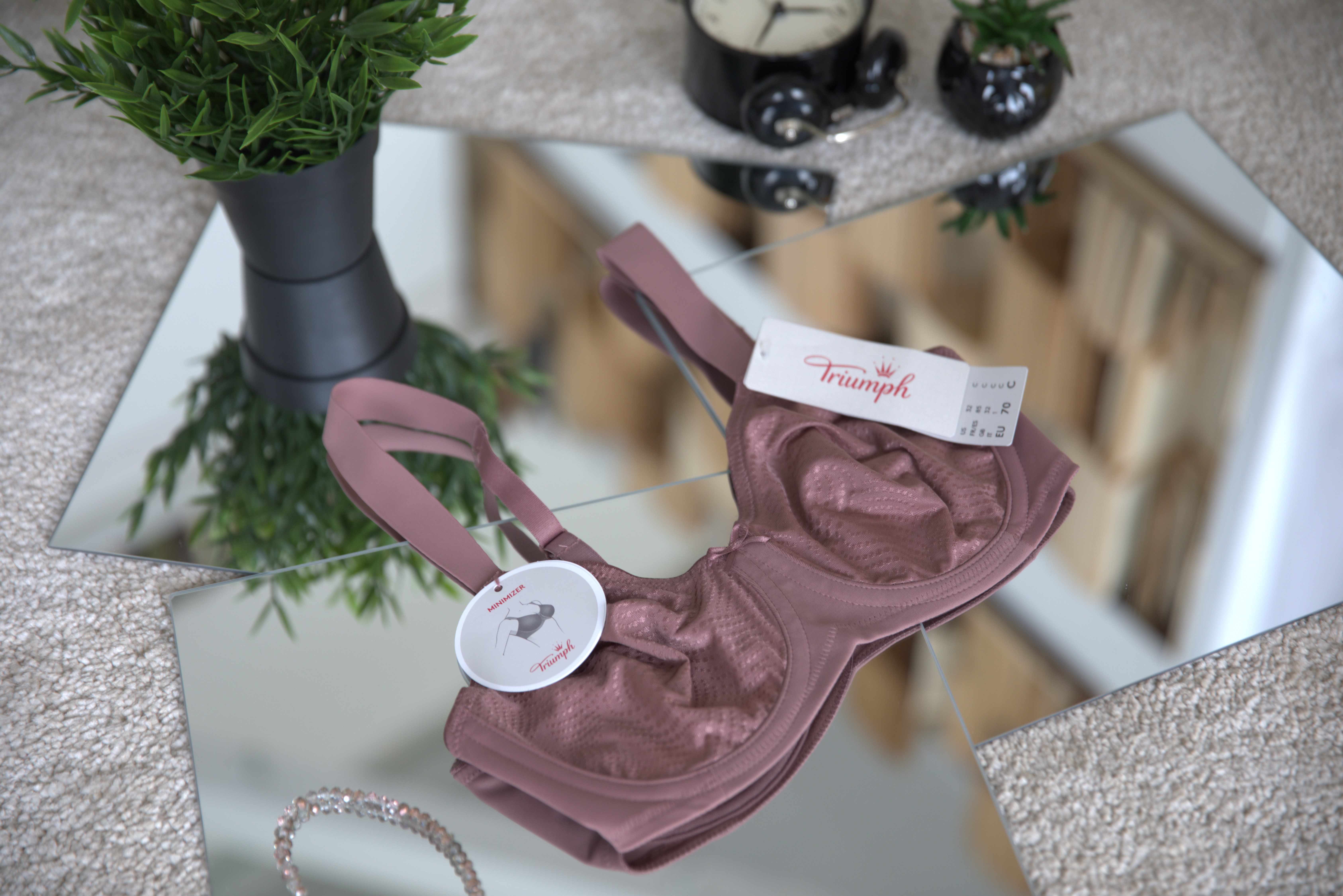 Moteriška liemenėlė Triumph Essential Minimizer W