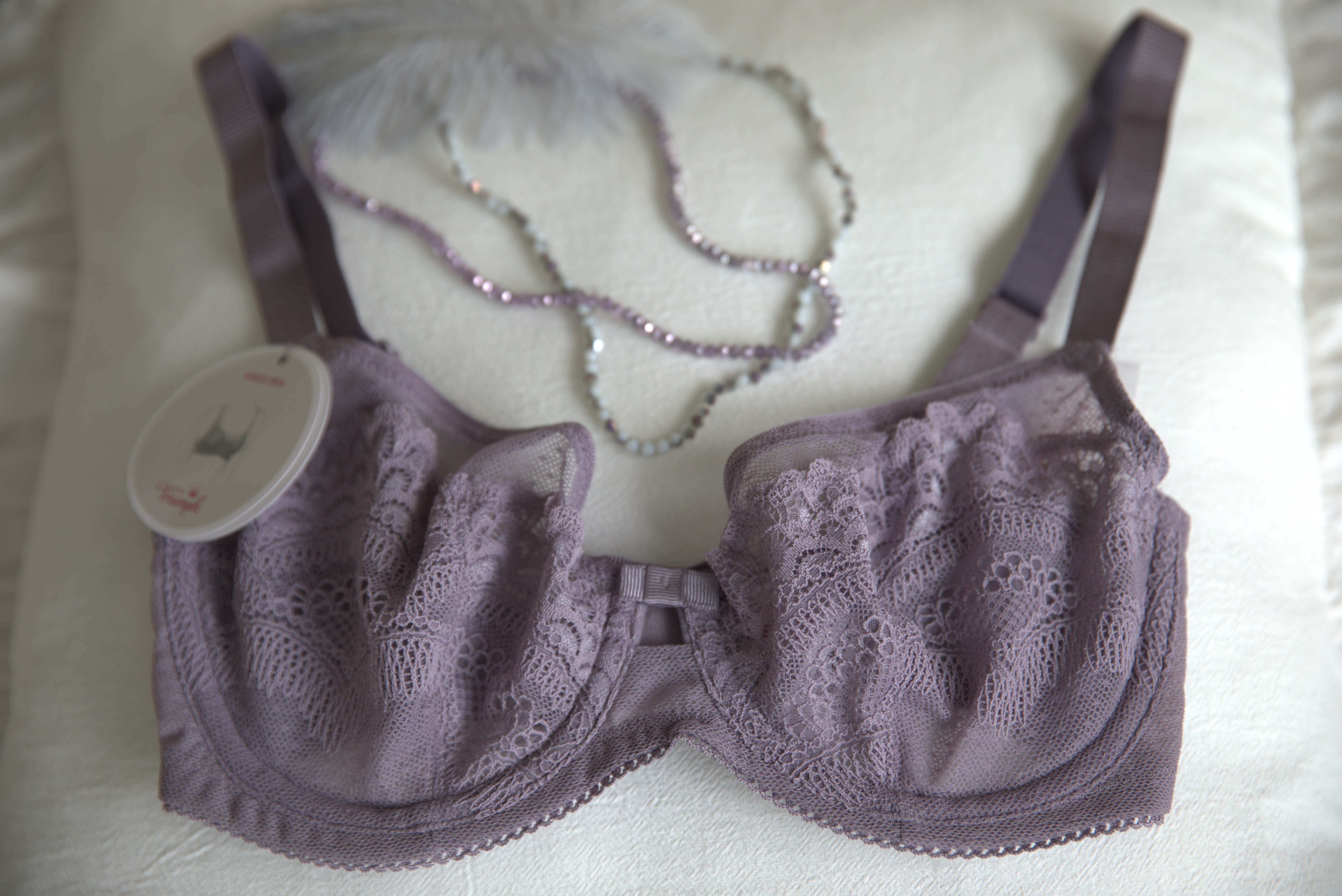 Moteriška liemenėlė Triumph Beauty- Full Darling W02