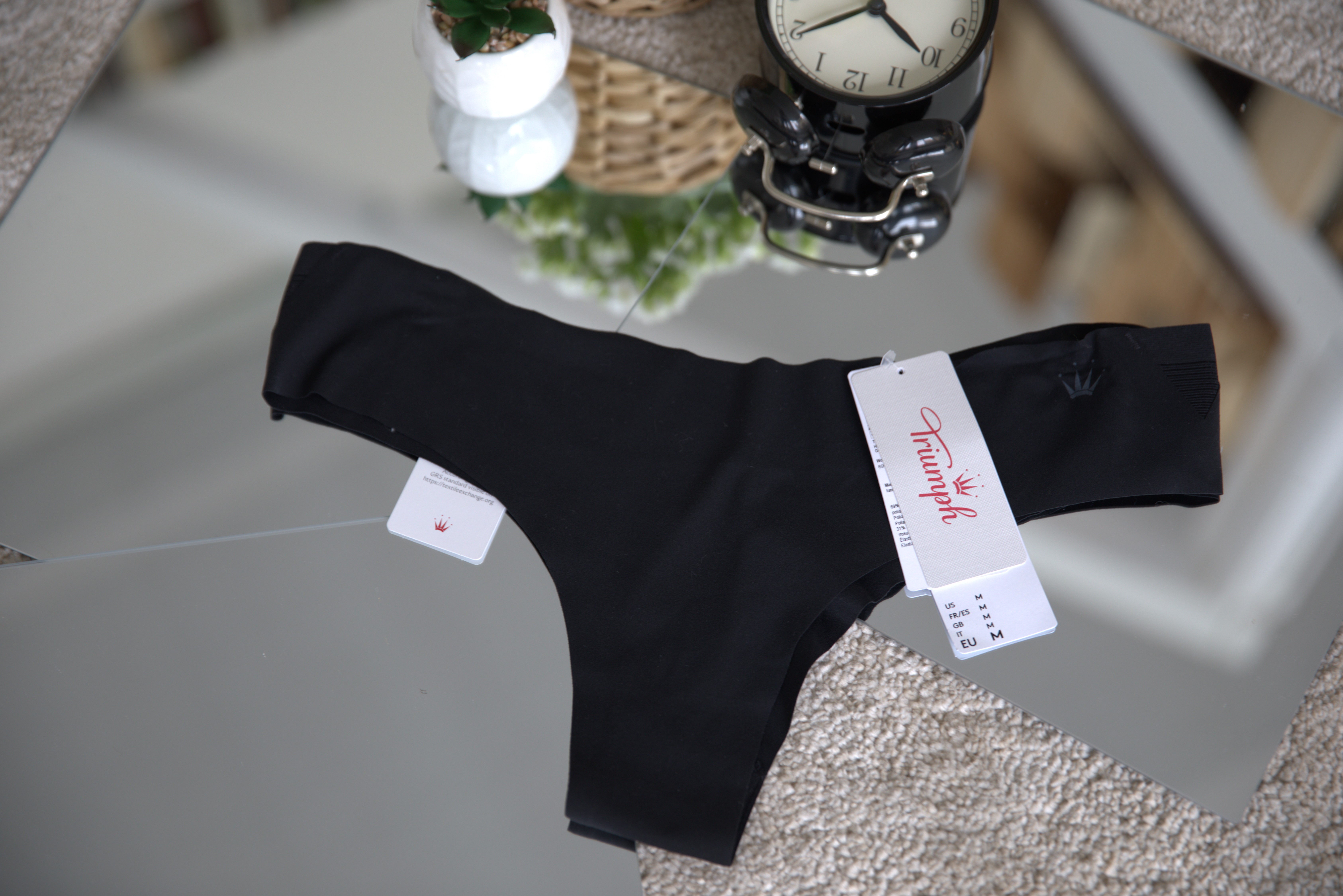 Moteriškos kelnaitės Triumph Flex Smart Highleg Brazilian EX