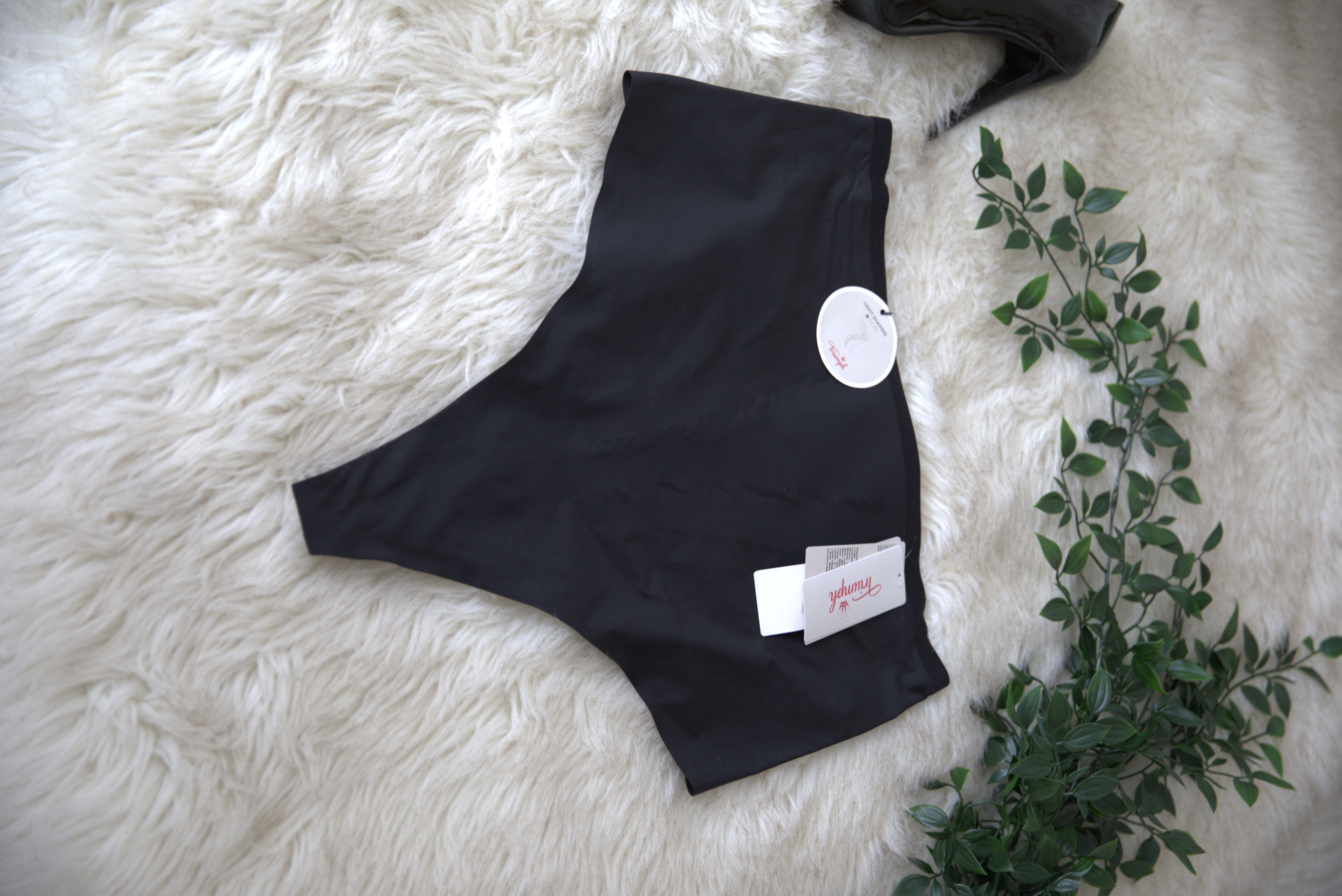 Formuojančios moteriškos kelnaitės Triumph Shape Smart Highwaist String